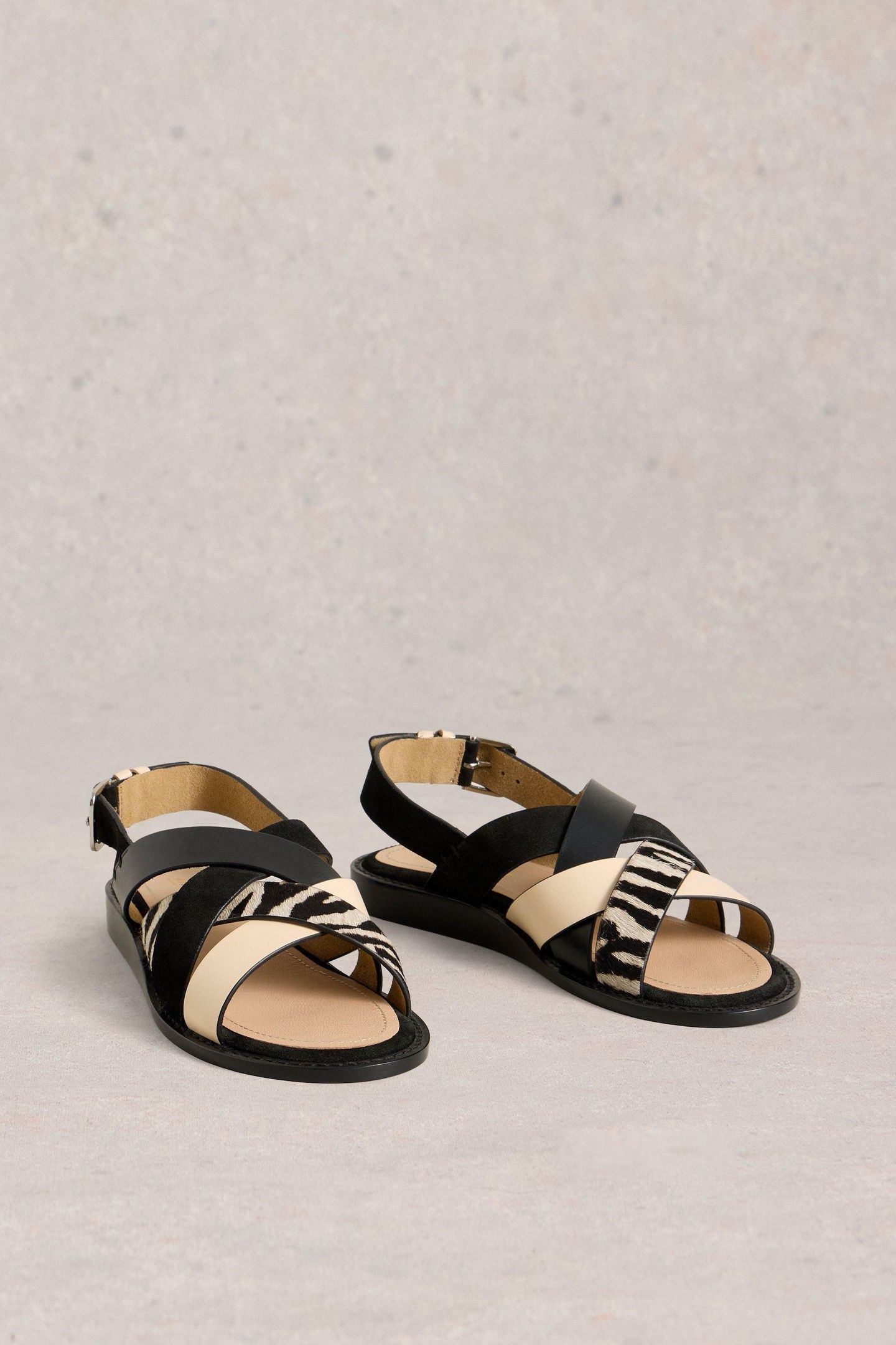 HOLLY MINI WEDGE SANDAL PURE BLACK 4