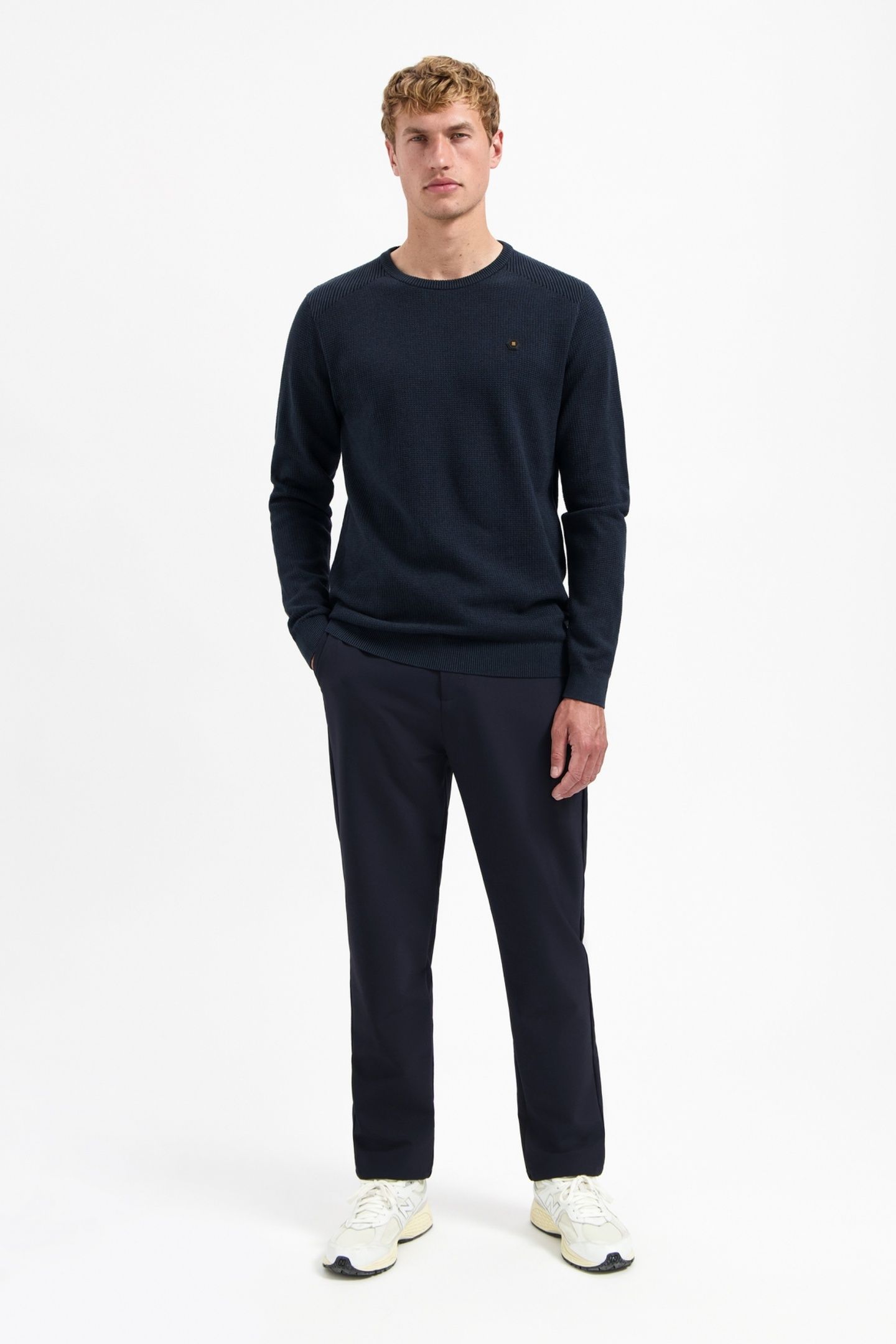 PULLOVER CREWNECK PLATED STRUCTURE KNIT NIGHT 1