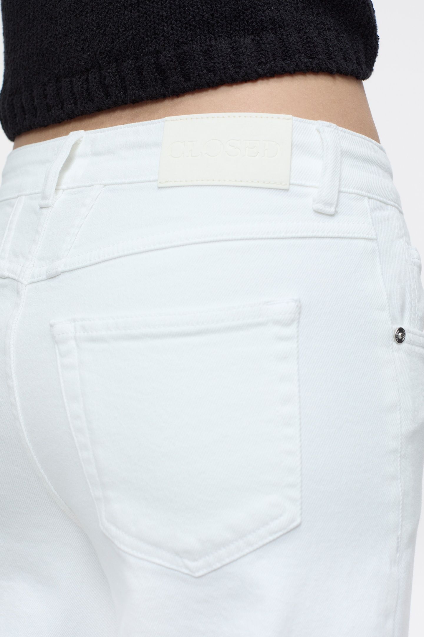 NIKKA JEANS WHITE 5