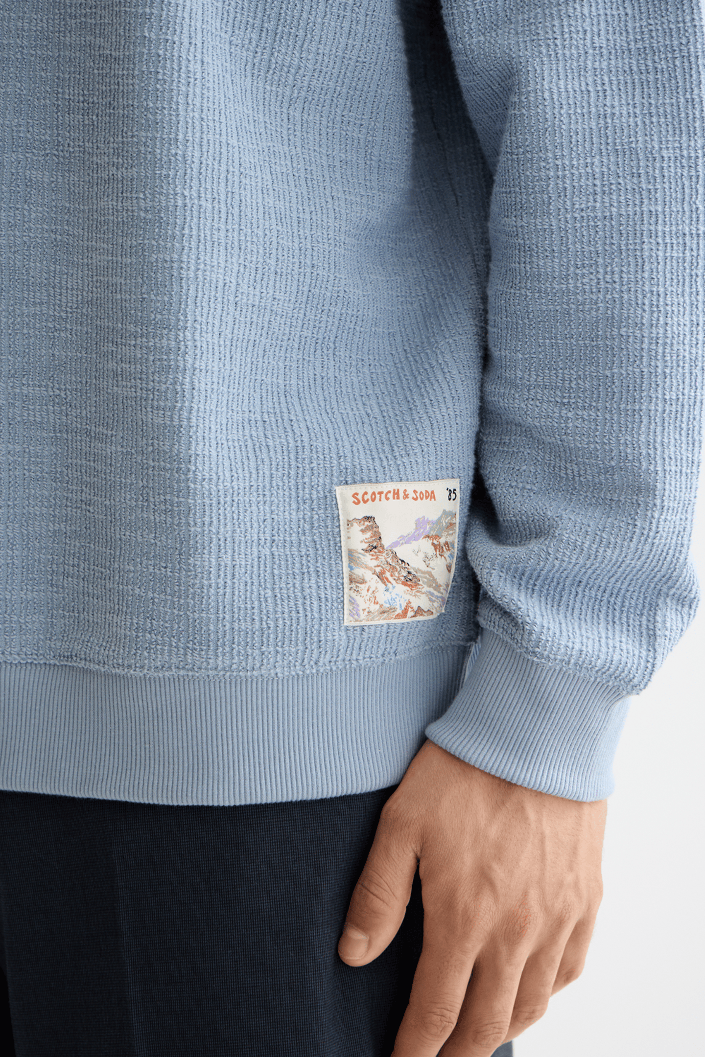 TEXTURED SWEATSHIRT FADED DENIM 5