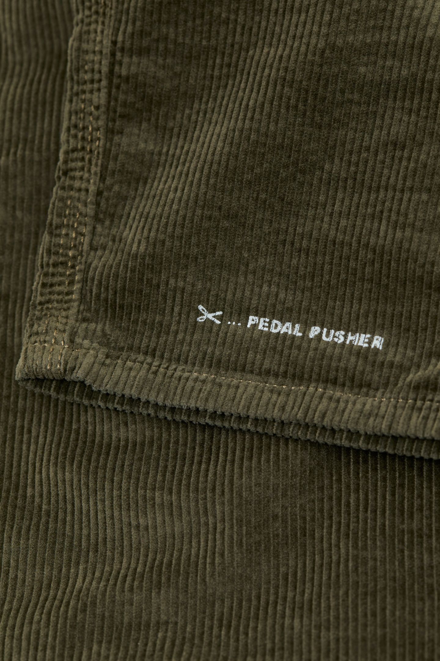 PEDAL PUSHER PANTS VER GREEN 5