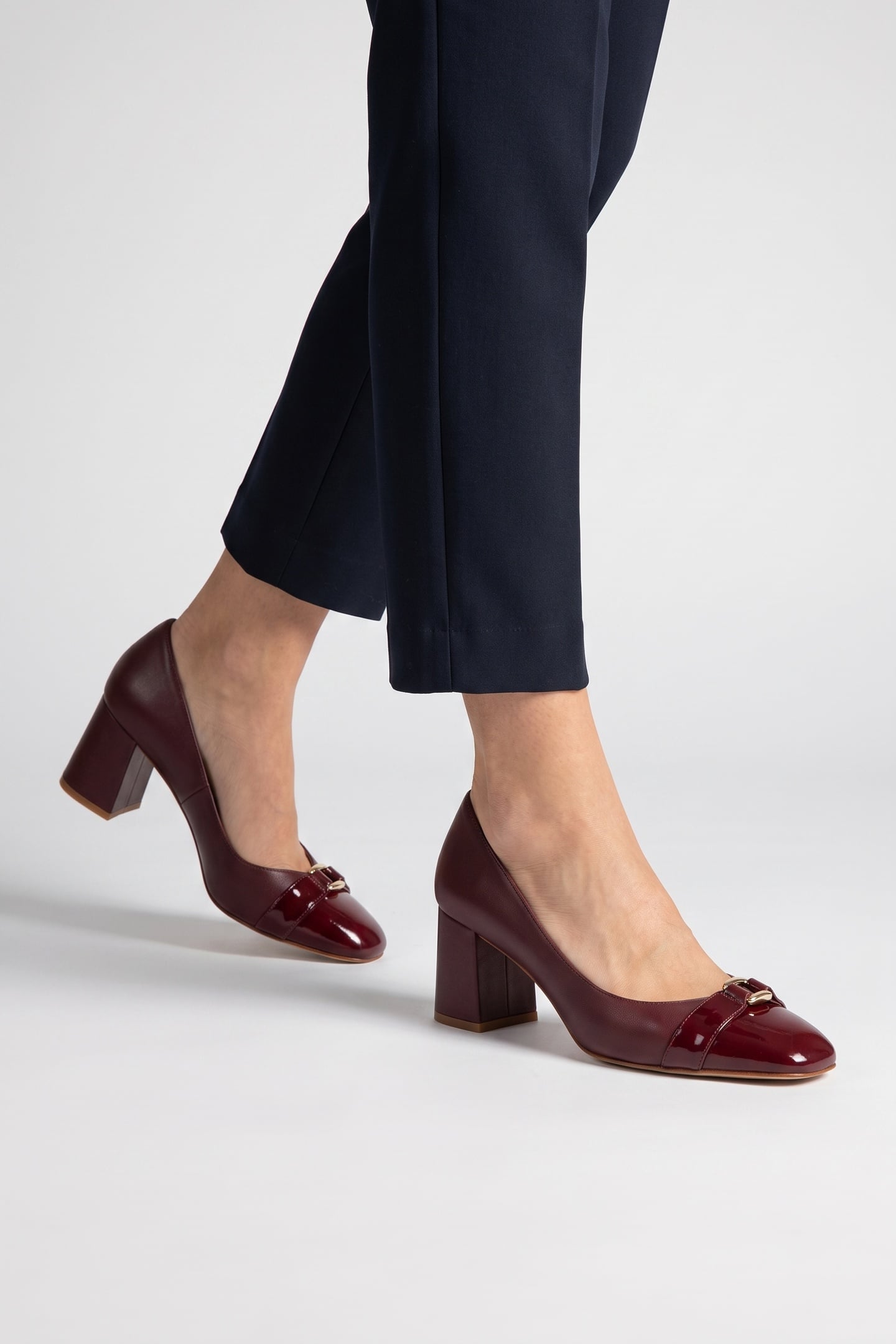 KATE OLOID BLOCK BURGUNDY 3