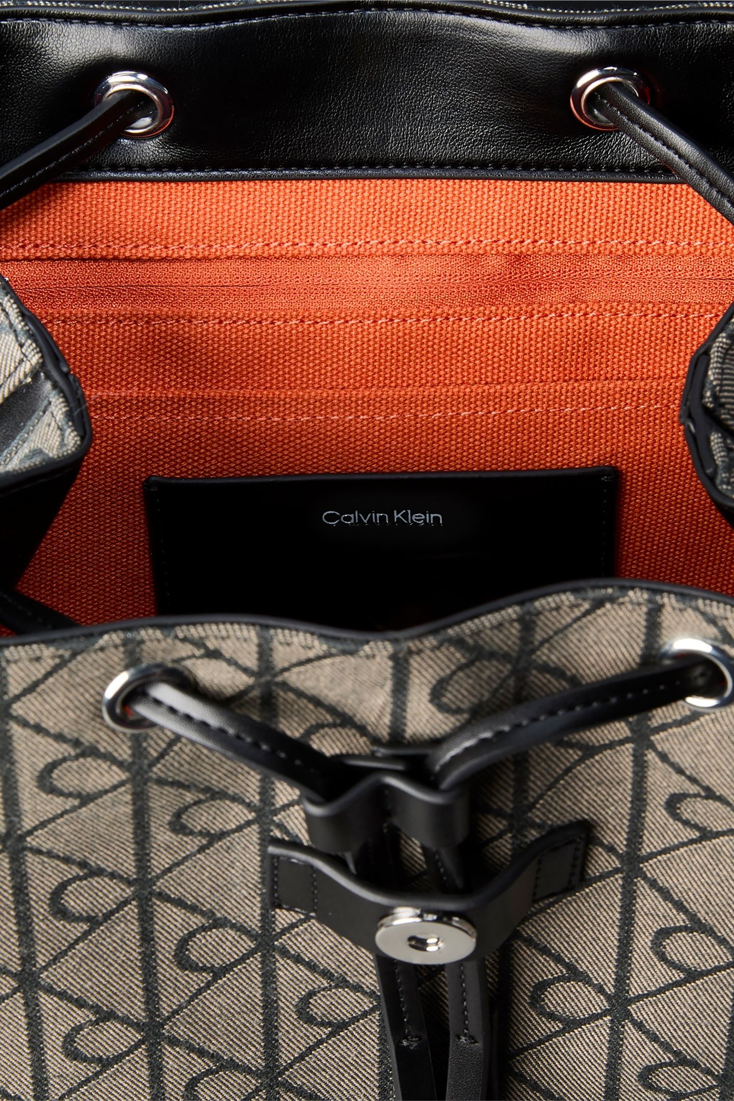 EMBLEM ALL-OVER PRINT JACQUARD BAG LOTUS BEIGE/BLACK 3