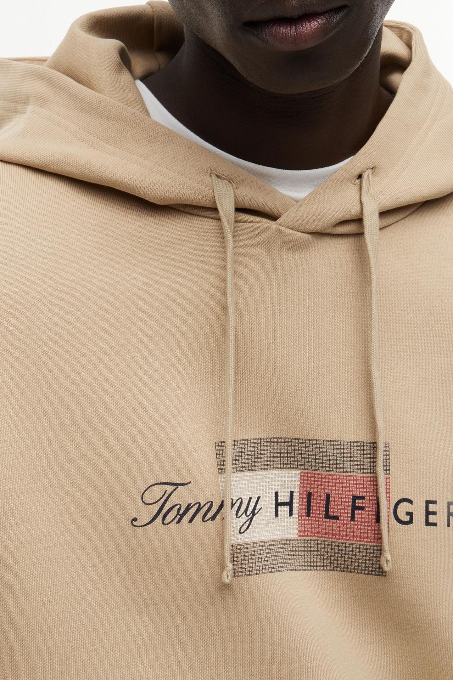 SCRIPT FLAG HOODIE BATIQUE KHAKI 4