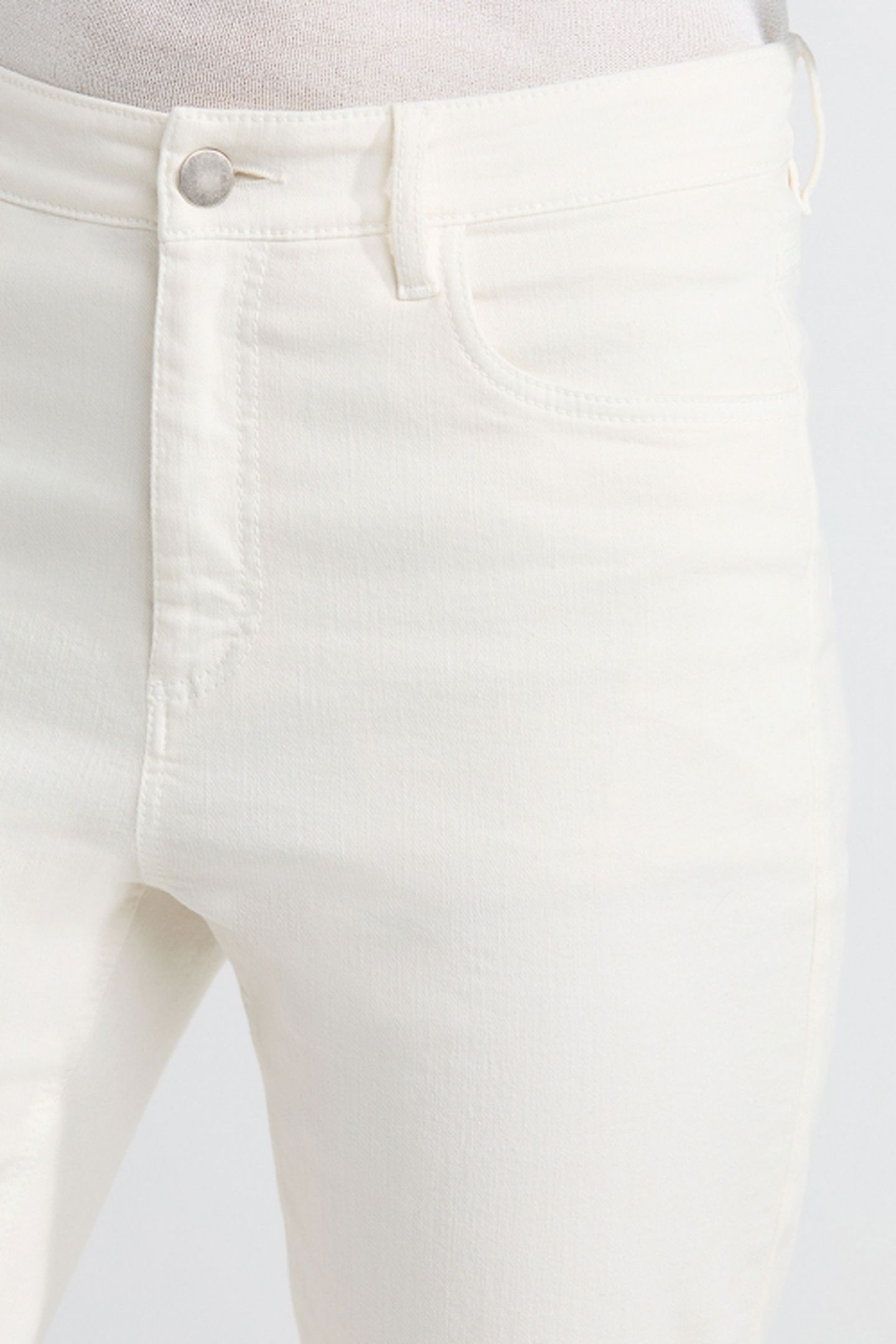 ALESSANDRO FLARE OFF WHITE 4