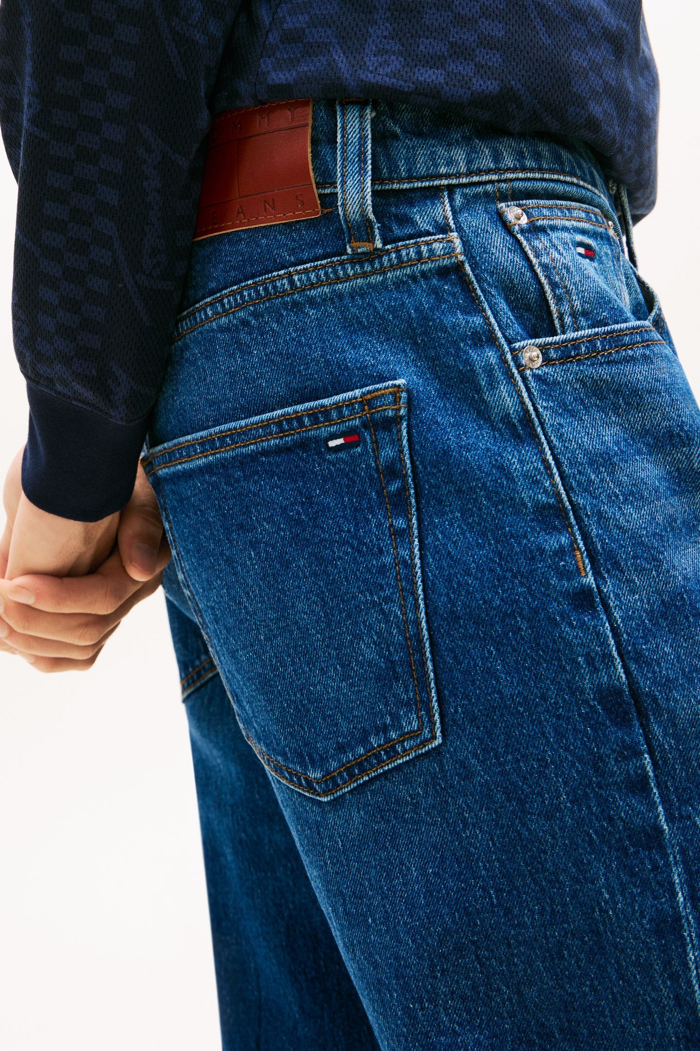 ARLO SLIM DENIM DARK 4