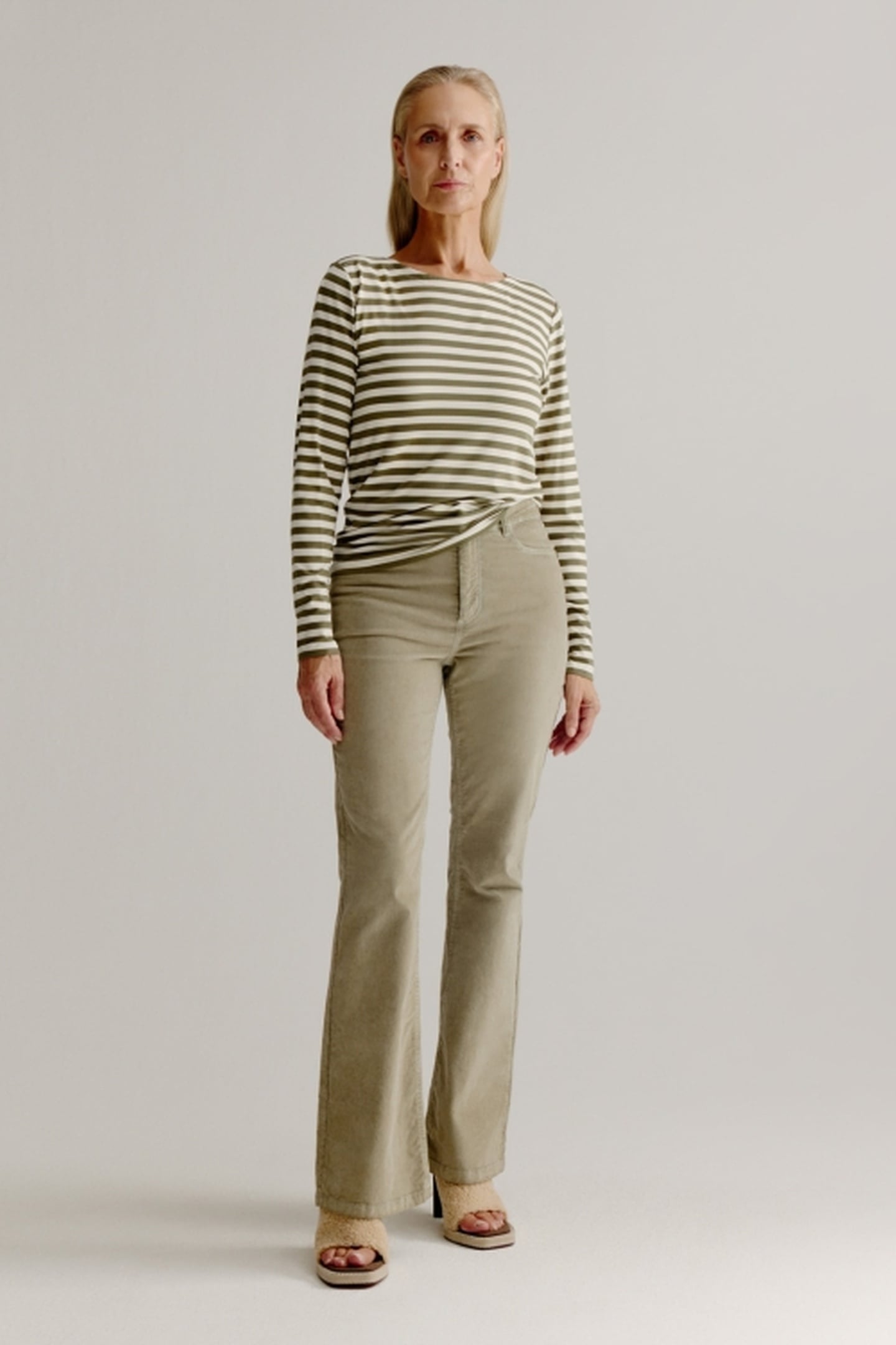 ALINE T-SHIRT STRIPE MOSS GREEN 2