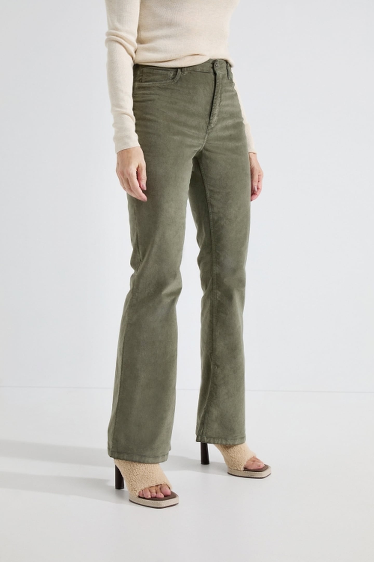 ALESSANDRO FLARE PESTO 1