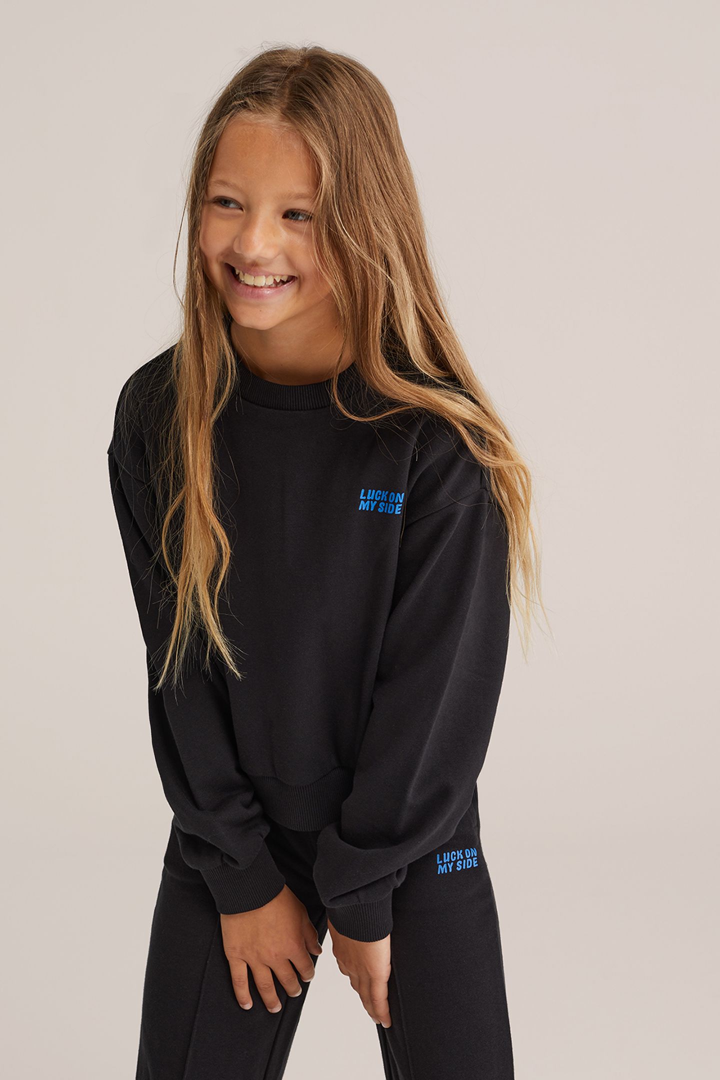 SWEATER BLACK 5