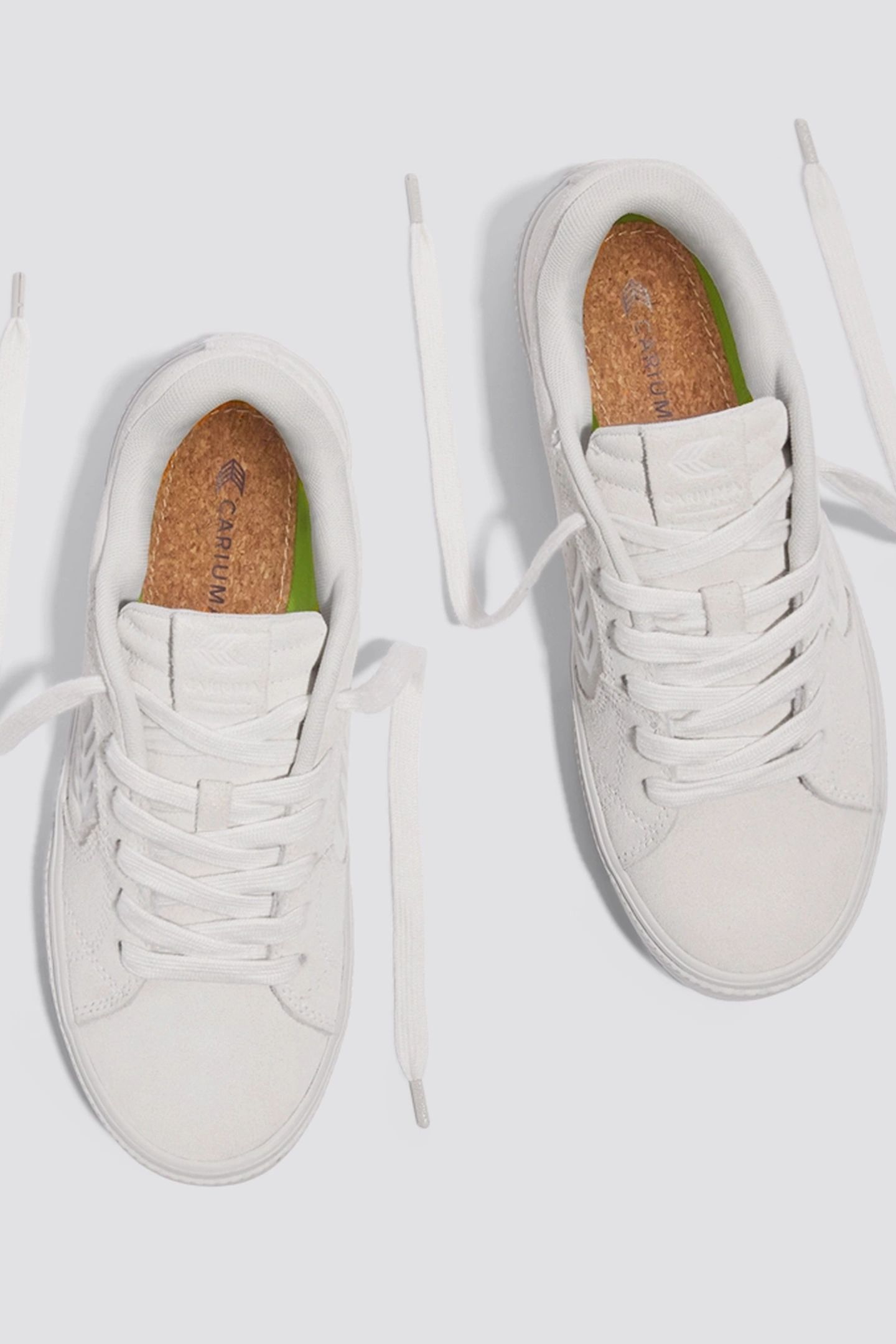 SALVAS SUEDE ALL SMOKE WHITE 7