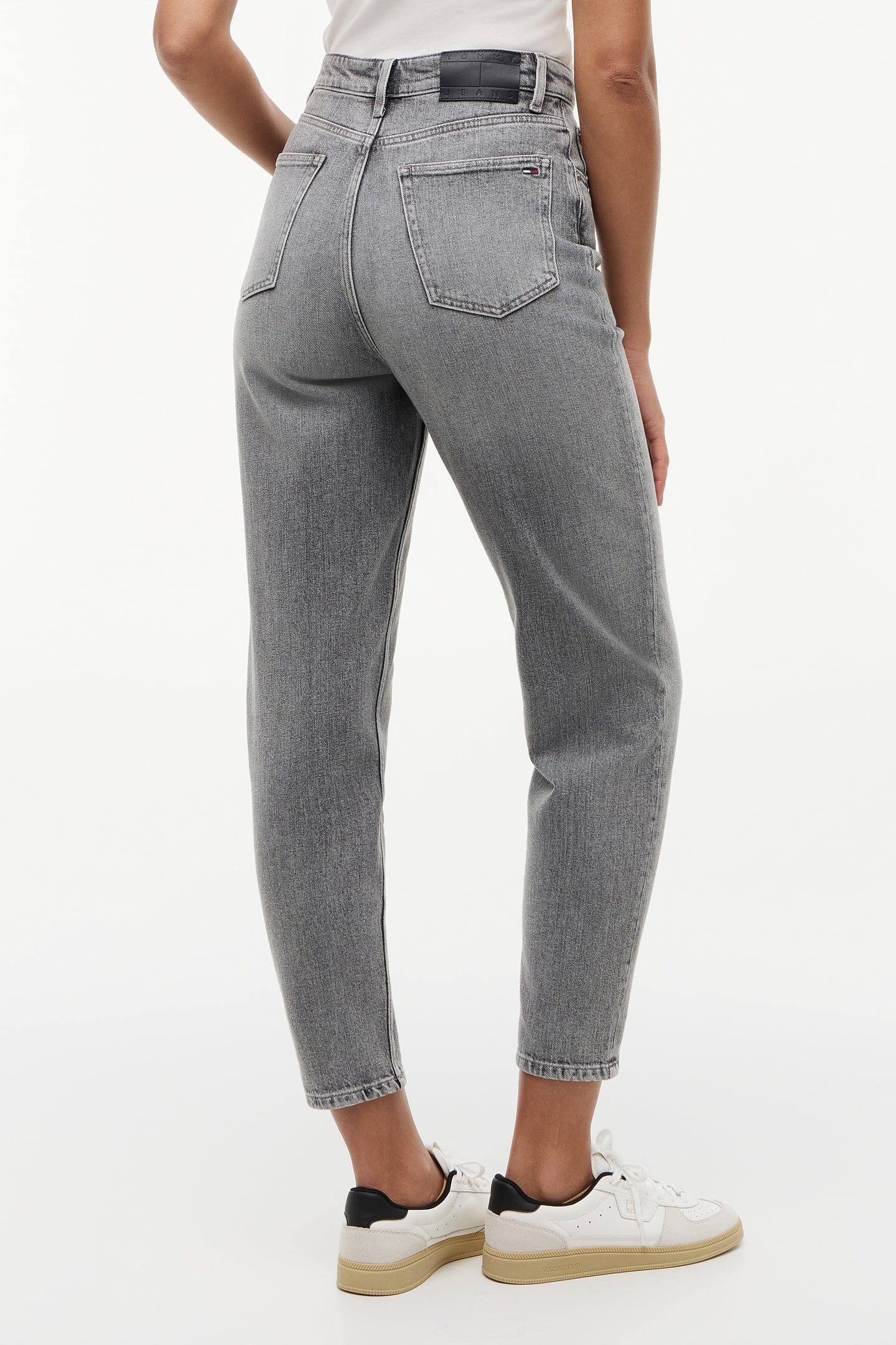MOM JEAN TAPERED DENIM GREY 3