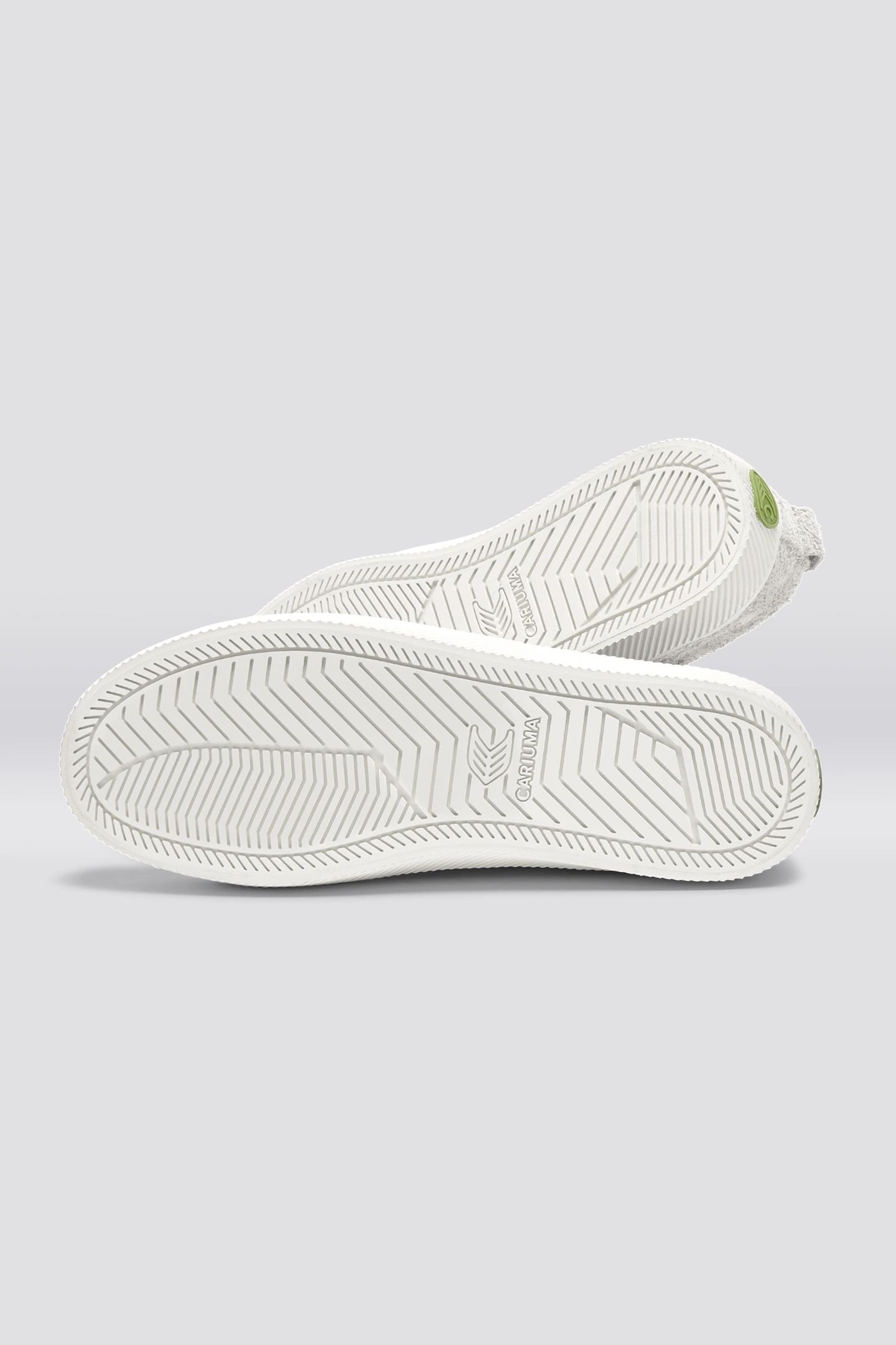 OCA HAIRY SUEDE SMOKE WHITE 3