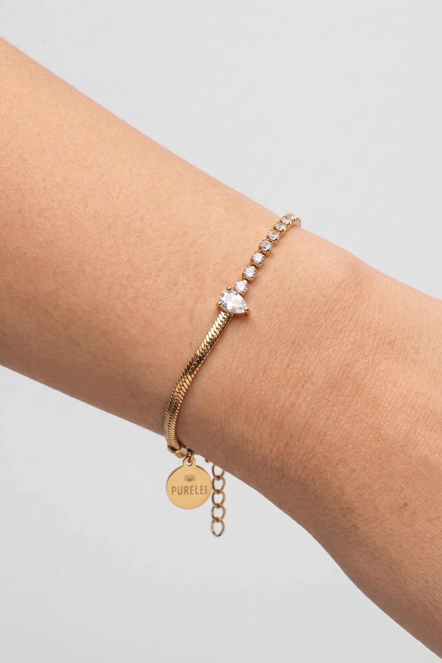 FUSION ARMBAND GOLD 1
