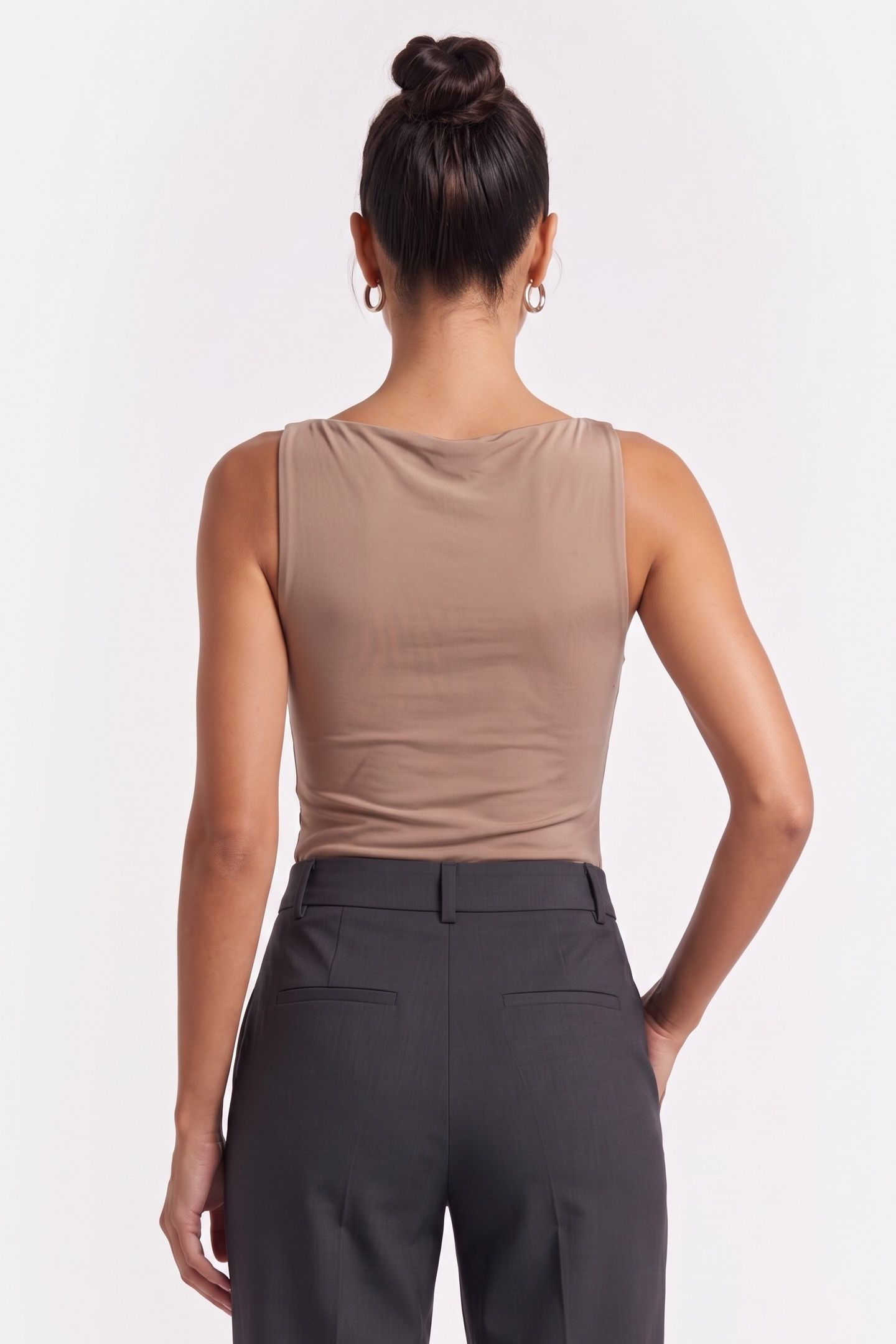 ALVA CHAIN SL TOP NATURAL ALMOND 2
