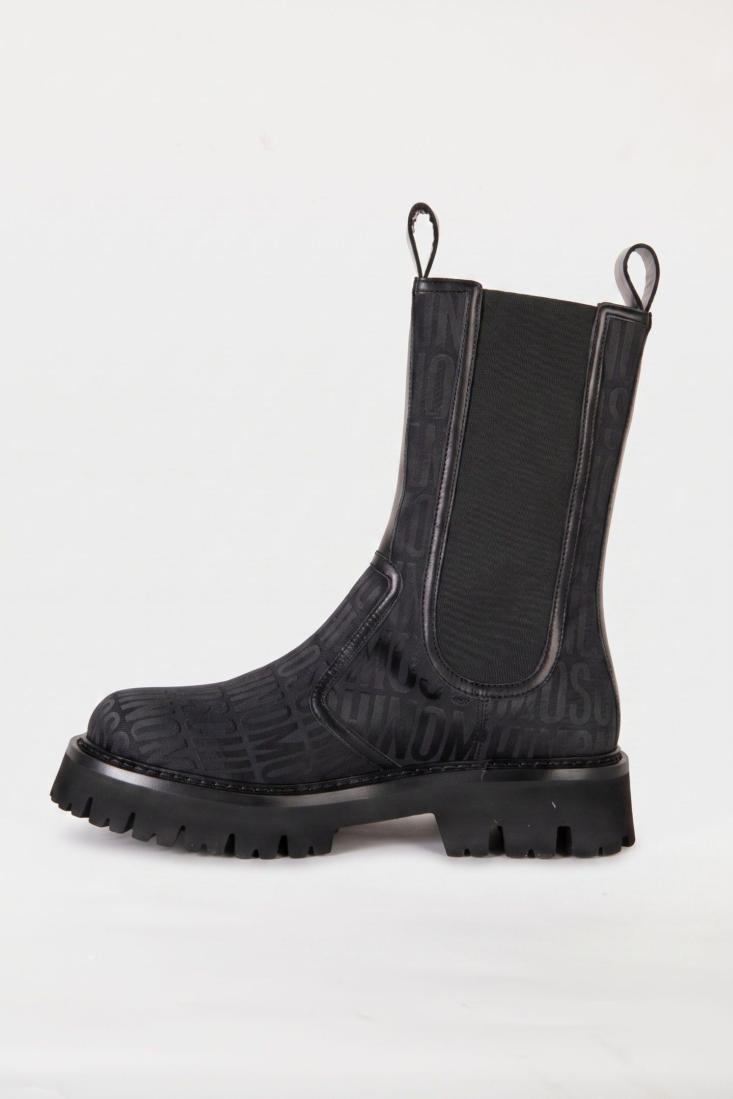 MOSCHINO LOGO-PRINT CHELSEA BOOTS BLACK 2