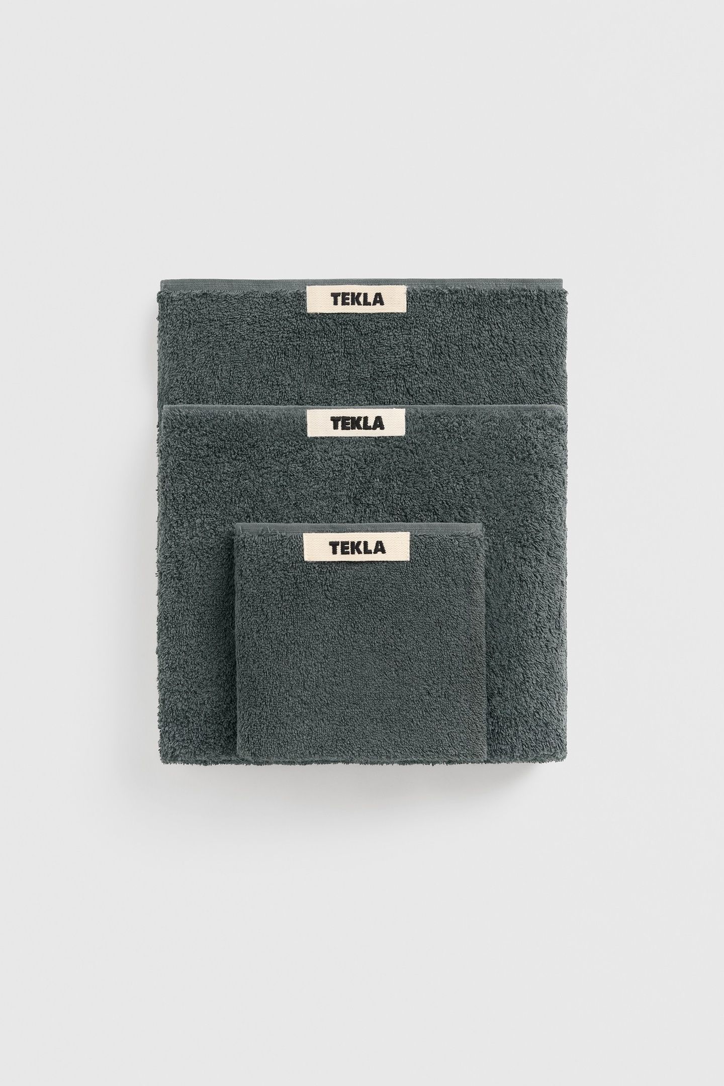 UNISEX HAND TOWEL CHARCOAL GREY 3