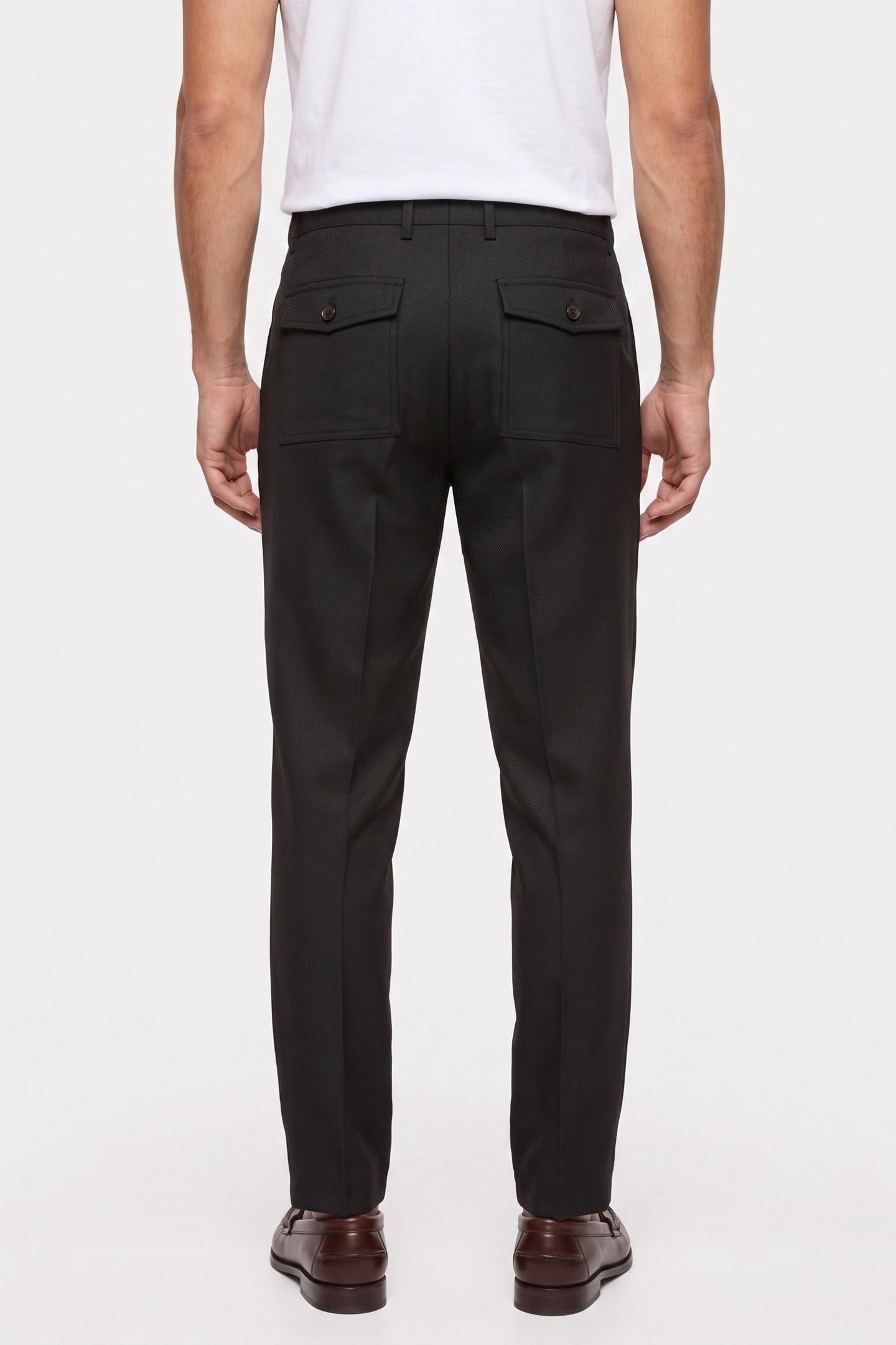 TROUSERS WITH PATCH POCKETS ON THE BACK BLACK 3
