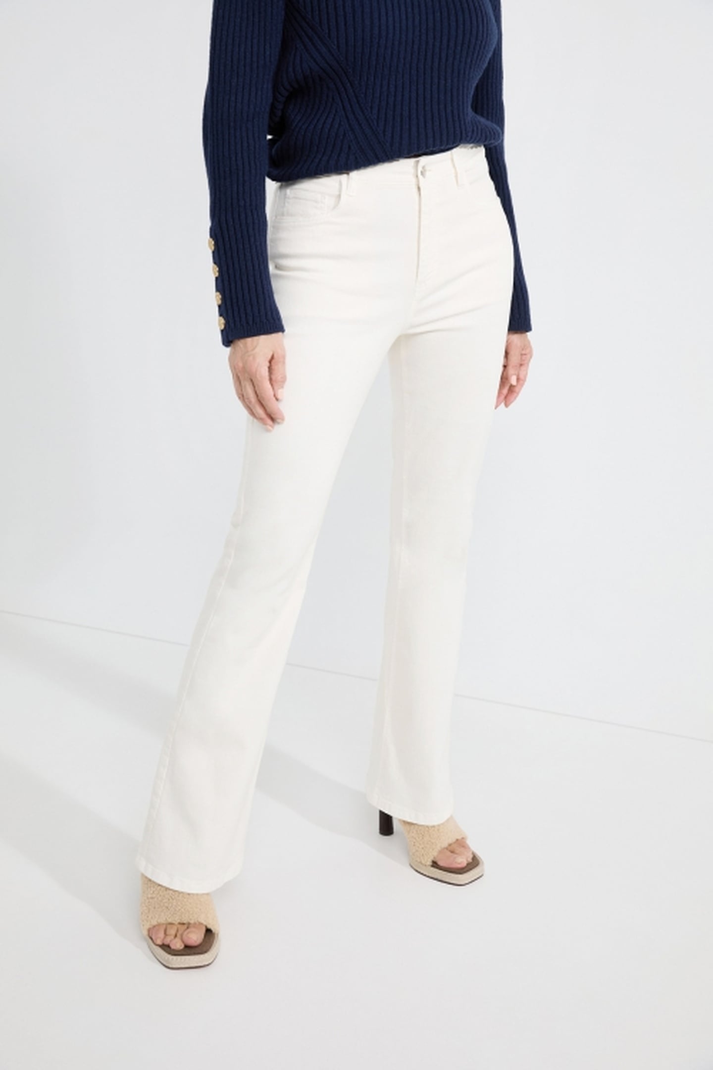 ALESSANDRO FLARE OFF WHITE 1