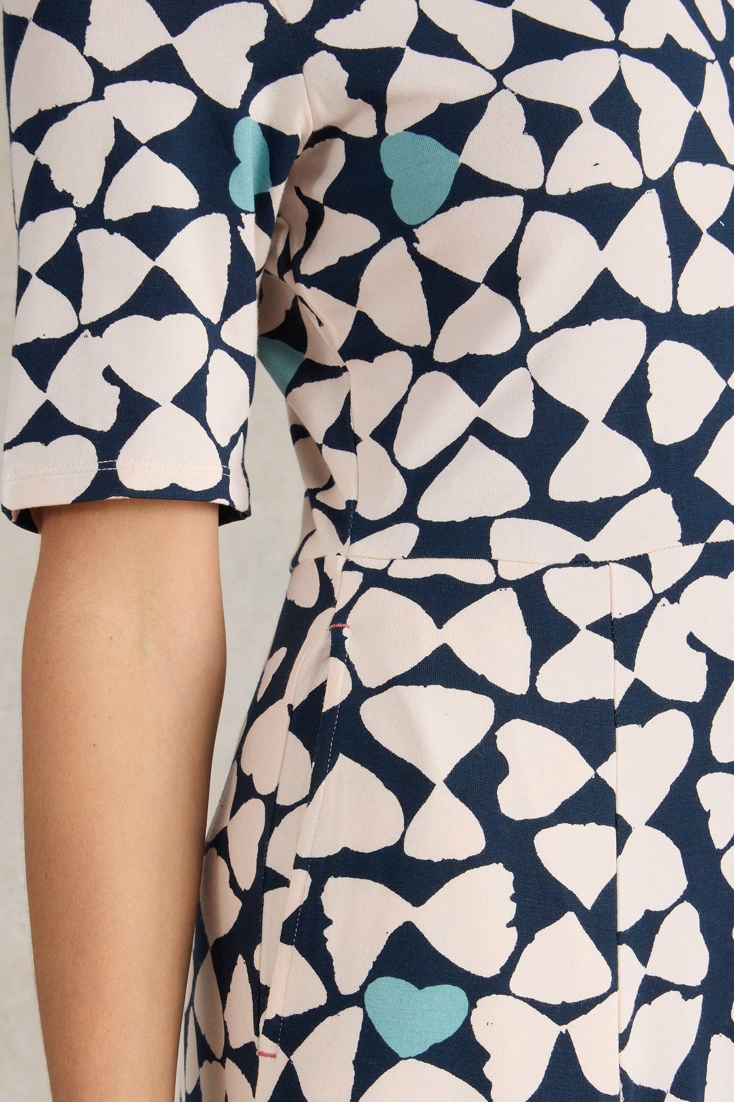 MADELINE JERSEY DRESS NAVY PRINT 4