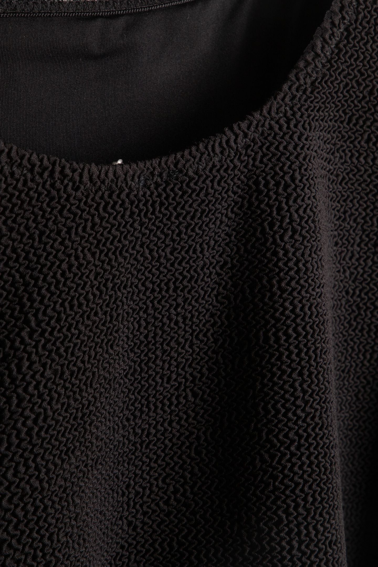 MALLORCA BUBBLE SWIMSUIT BLACK 4