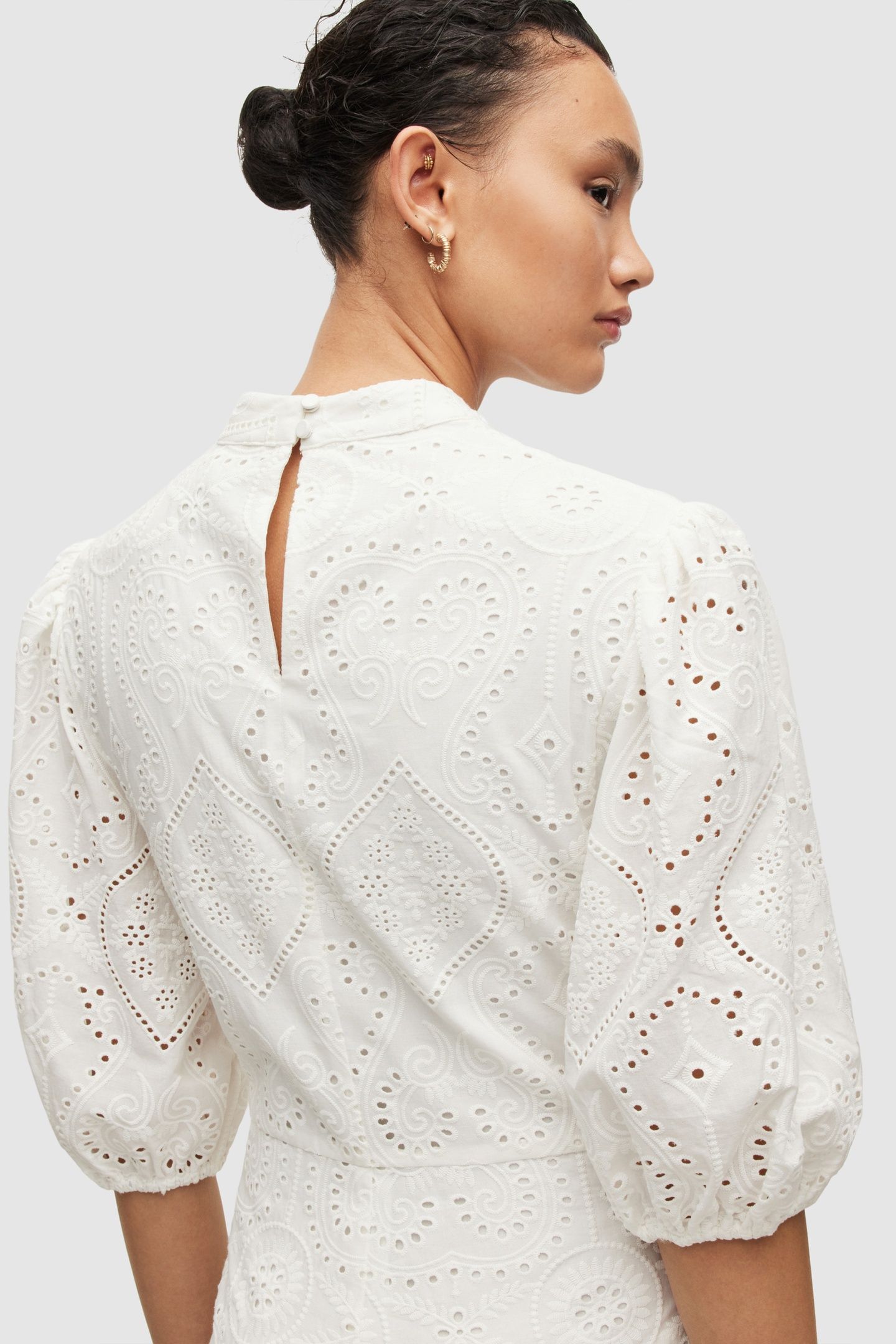 CAMILA BRODERIE DRES OFF WHITE 6