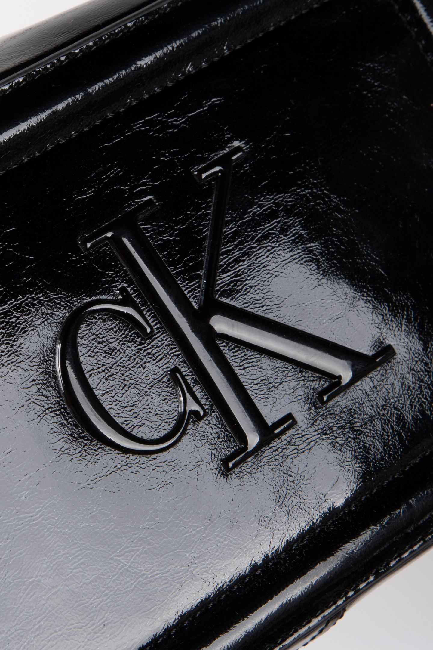 BOLD METALLIC CAMERA BAG BLACK 4