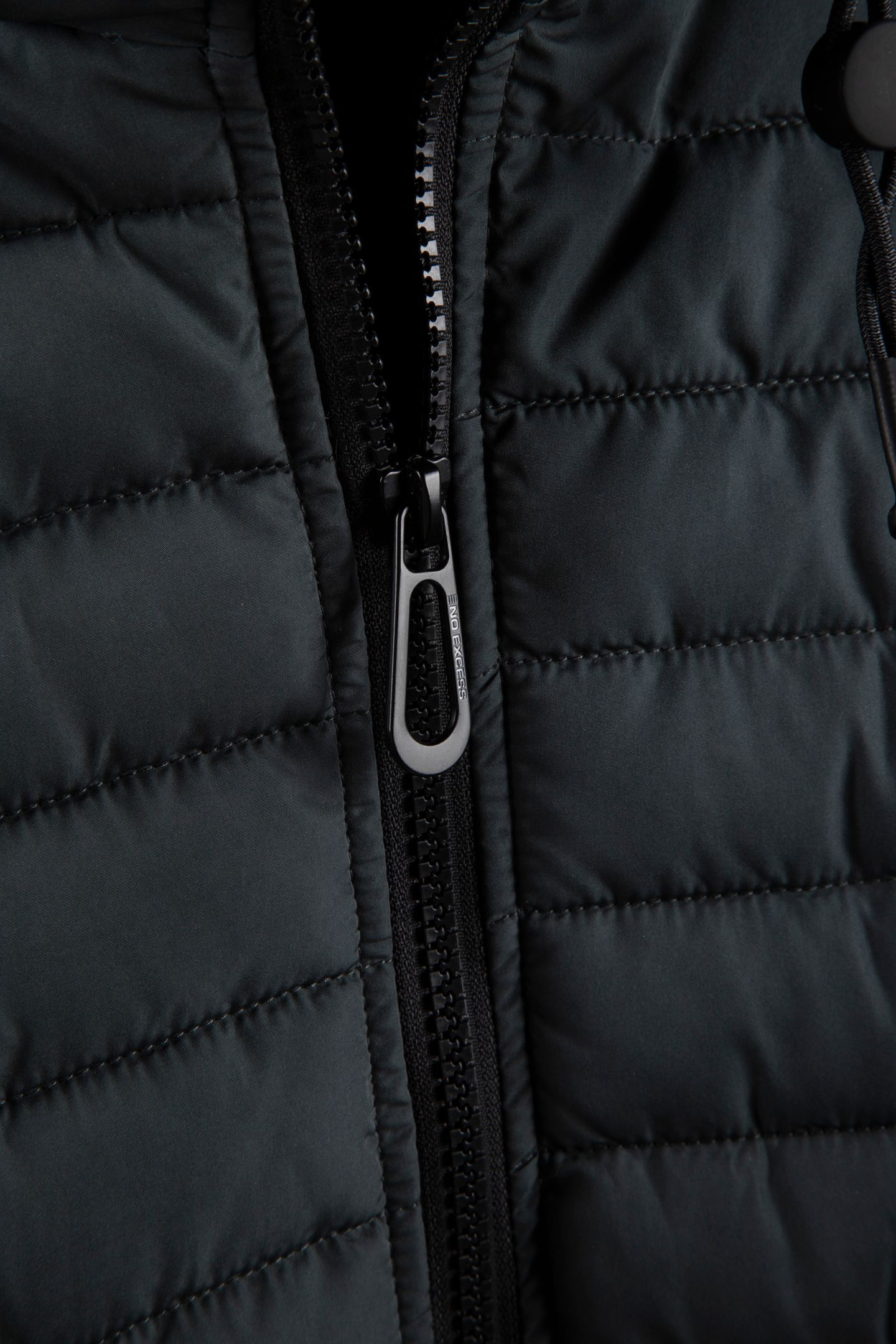 JACKET HOODED SHORT FIT PADDED DARK STEEL 4