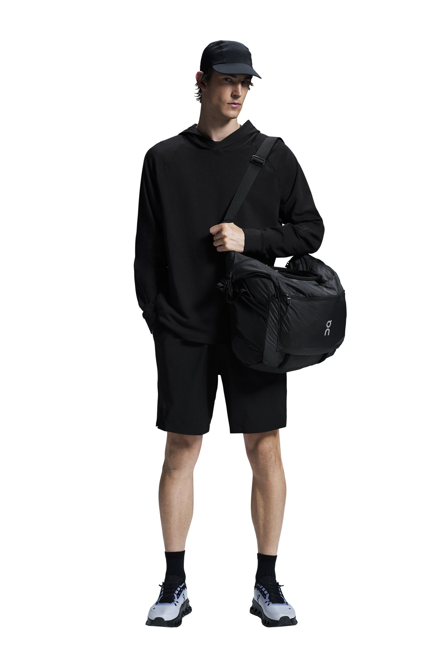 STUDIO HOODIE 1 BLACK 3