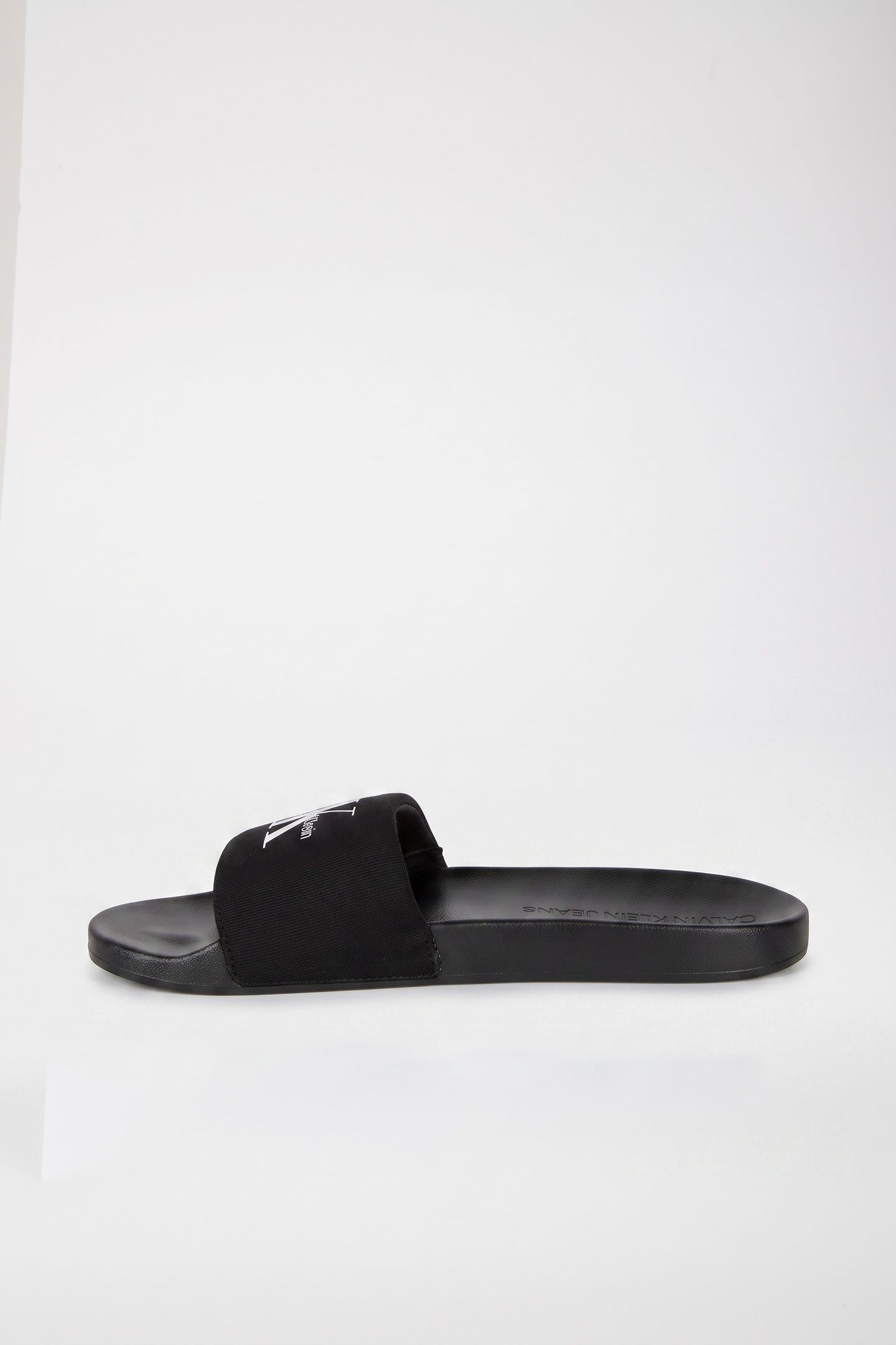 SLIDE MONOGRAM BLACK/BRIGHT WHITE 2