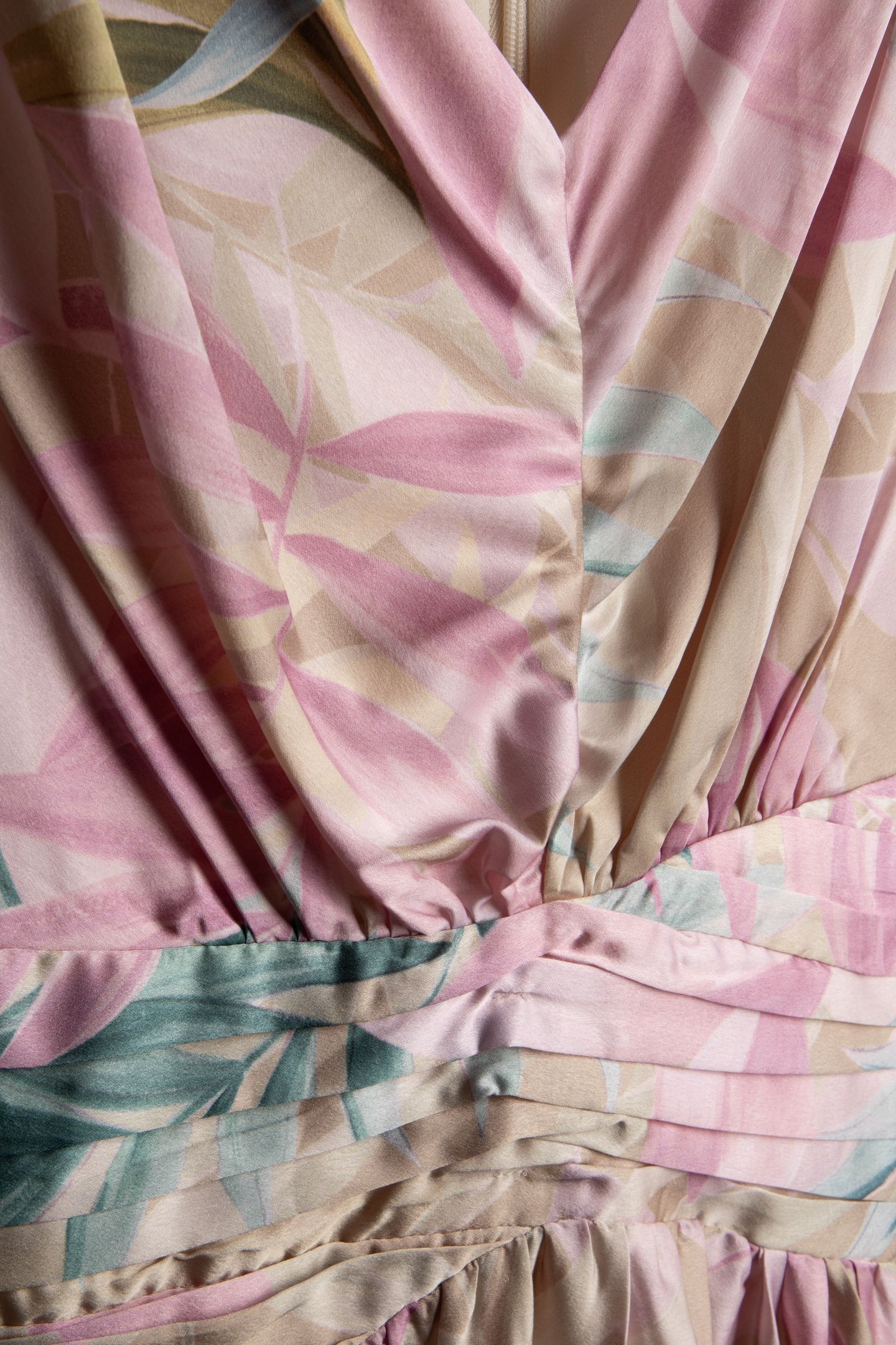 GUESS ECO HELENE MAXI DRESS WANNA BE PINK 4
