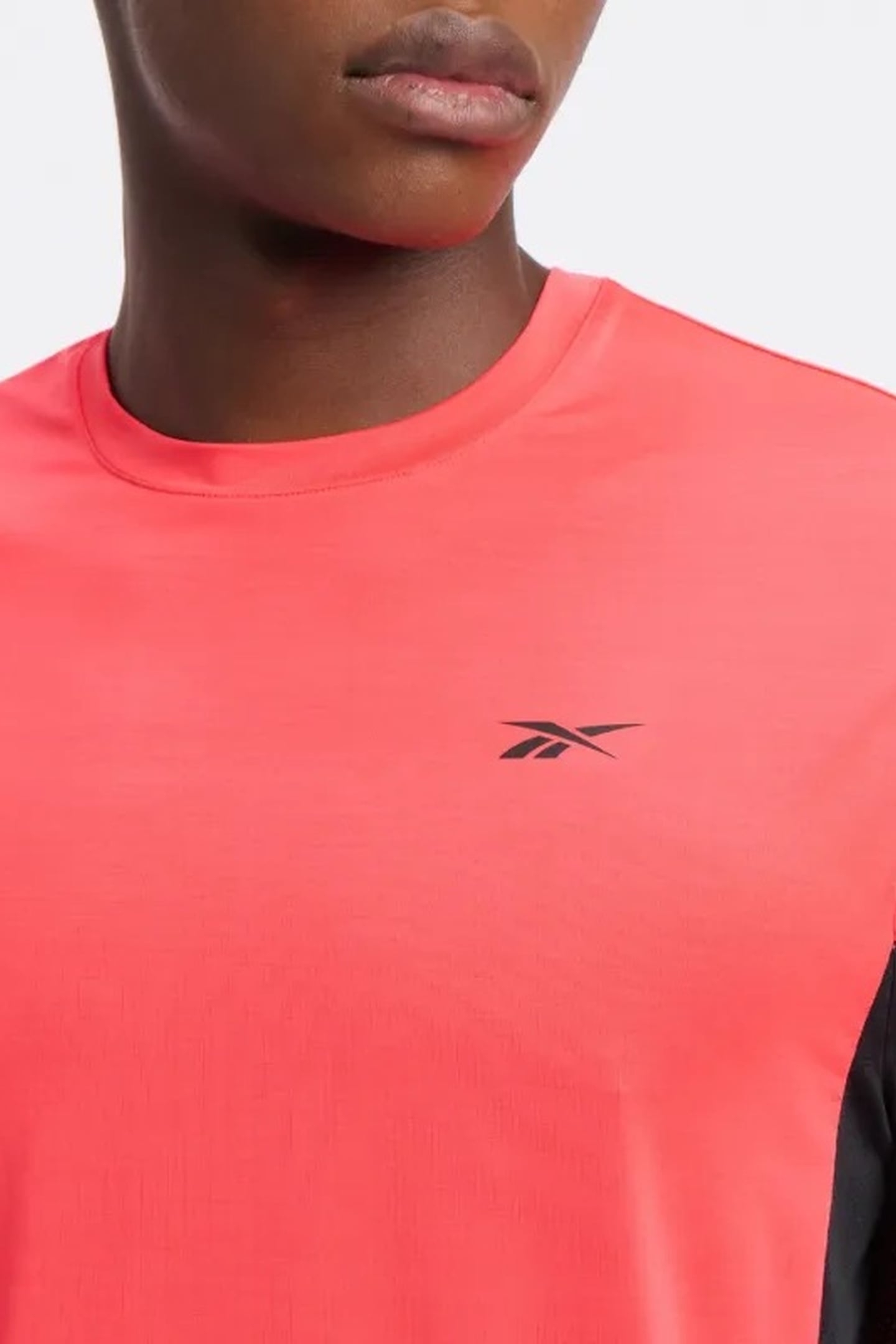 ATHLETE TEE 2.0 RBK_ ENERGY RED 4