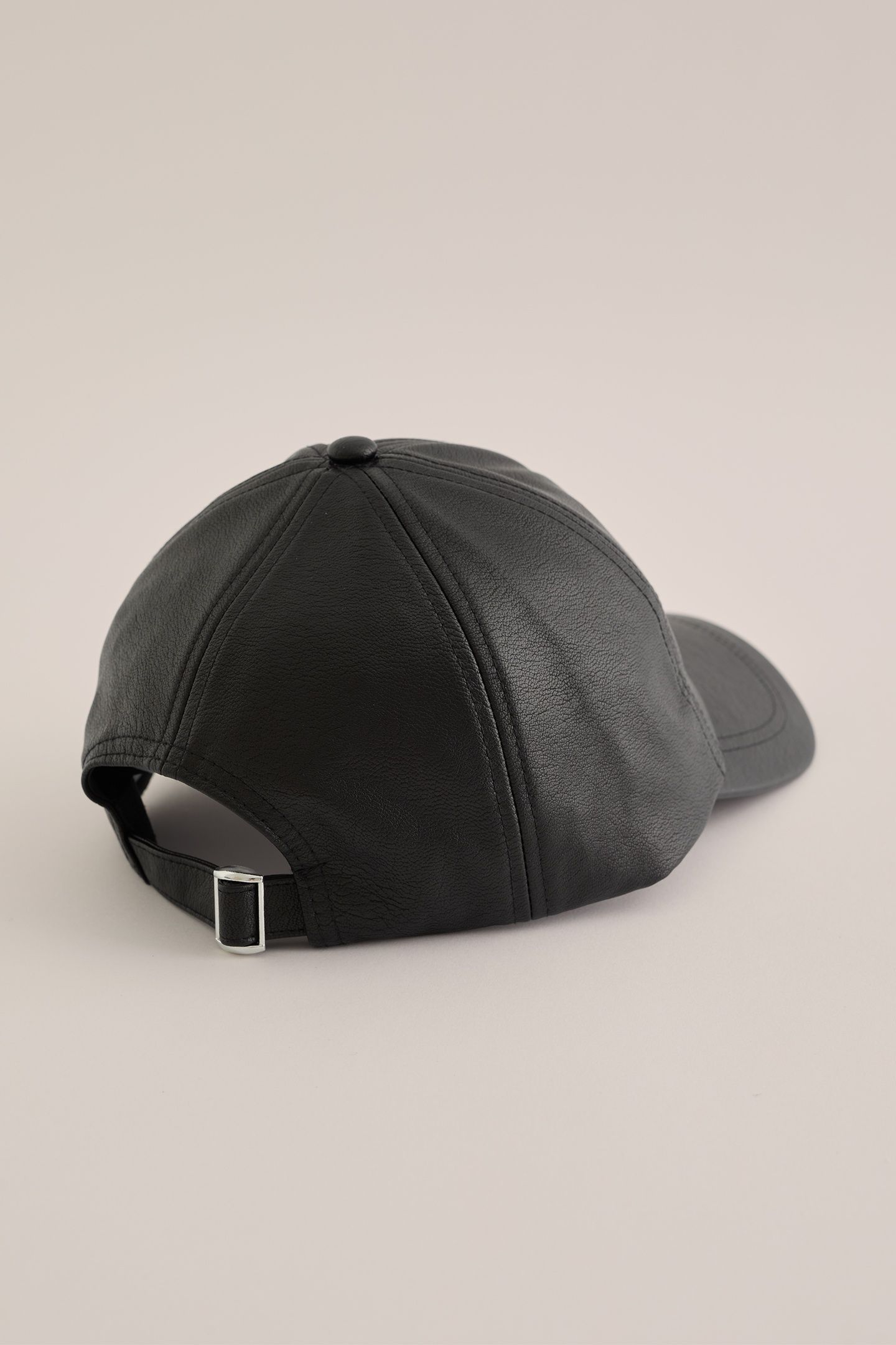 CAP BLACK 3