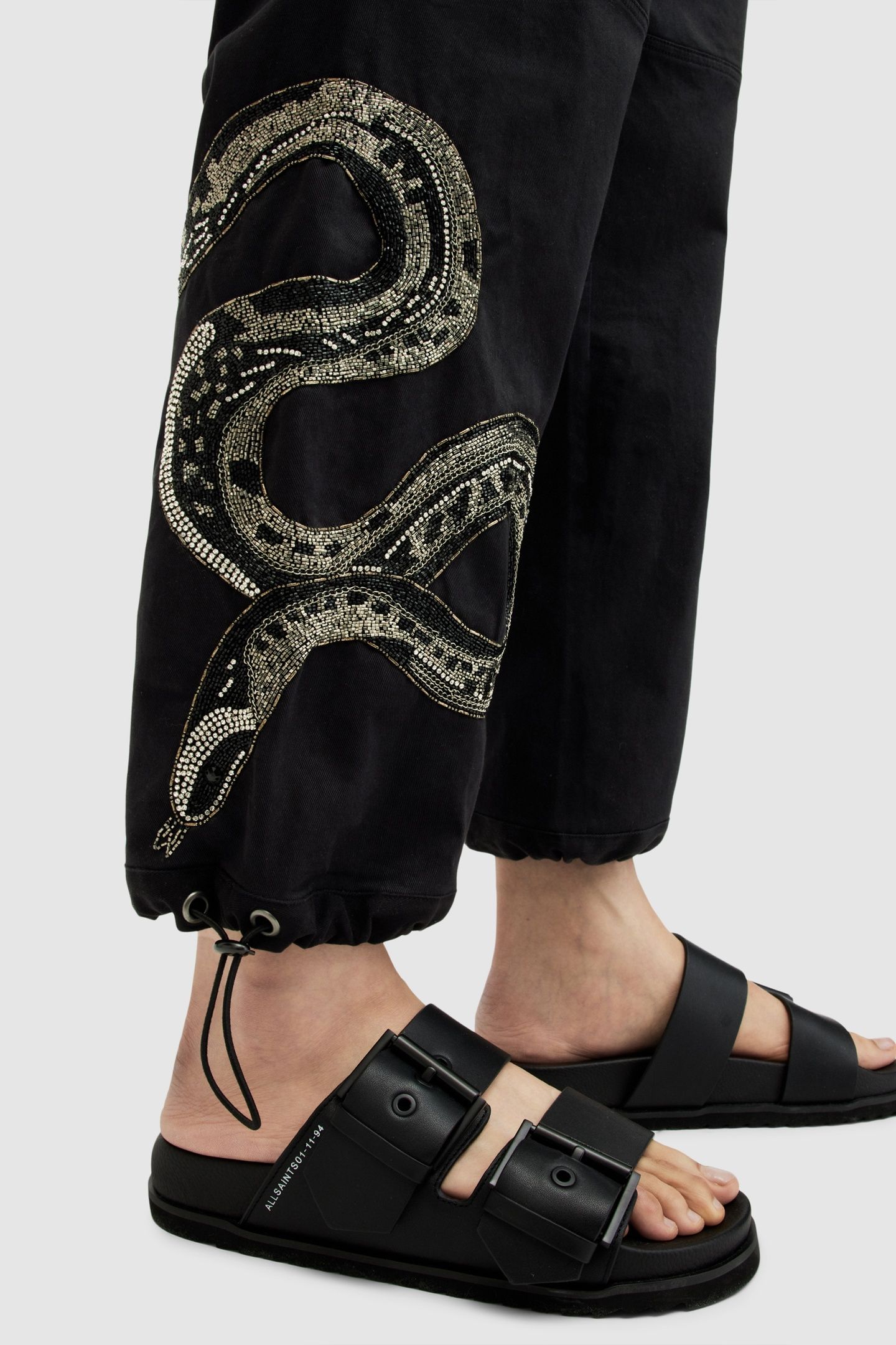 YAS EMB TROUSER WASHED BLACK 7