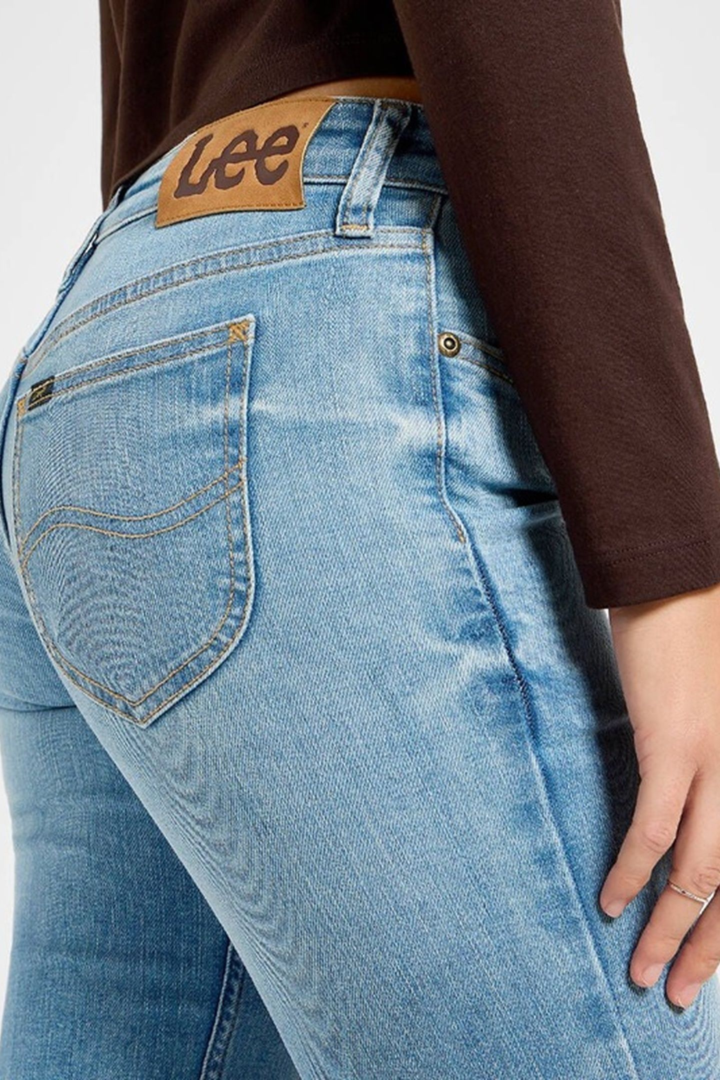 JESSICA RISING SIGN JEANS 4