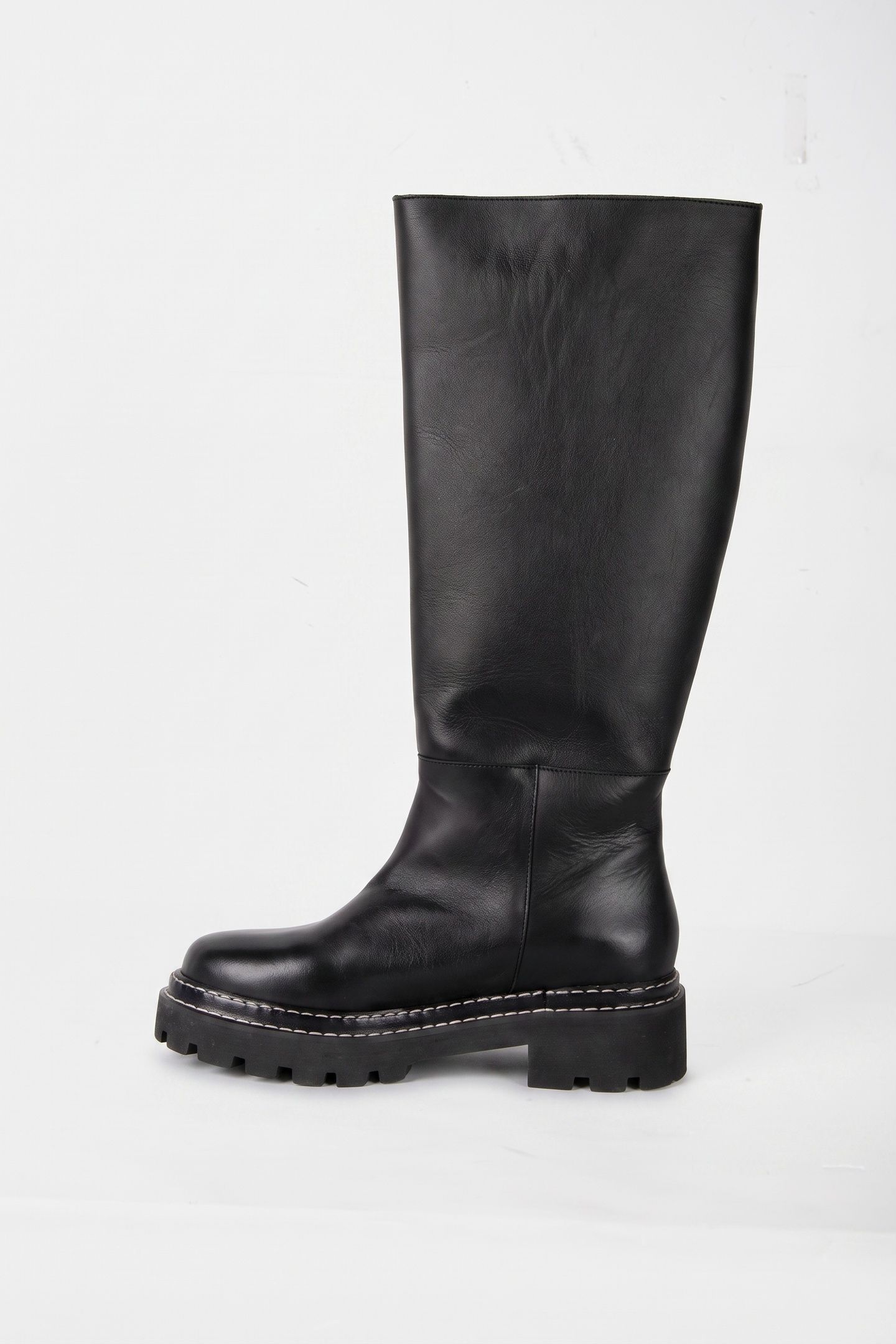 JULIA TREAD SOLE BLACK 2