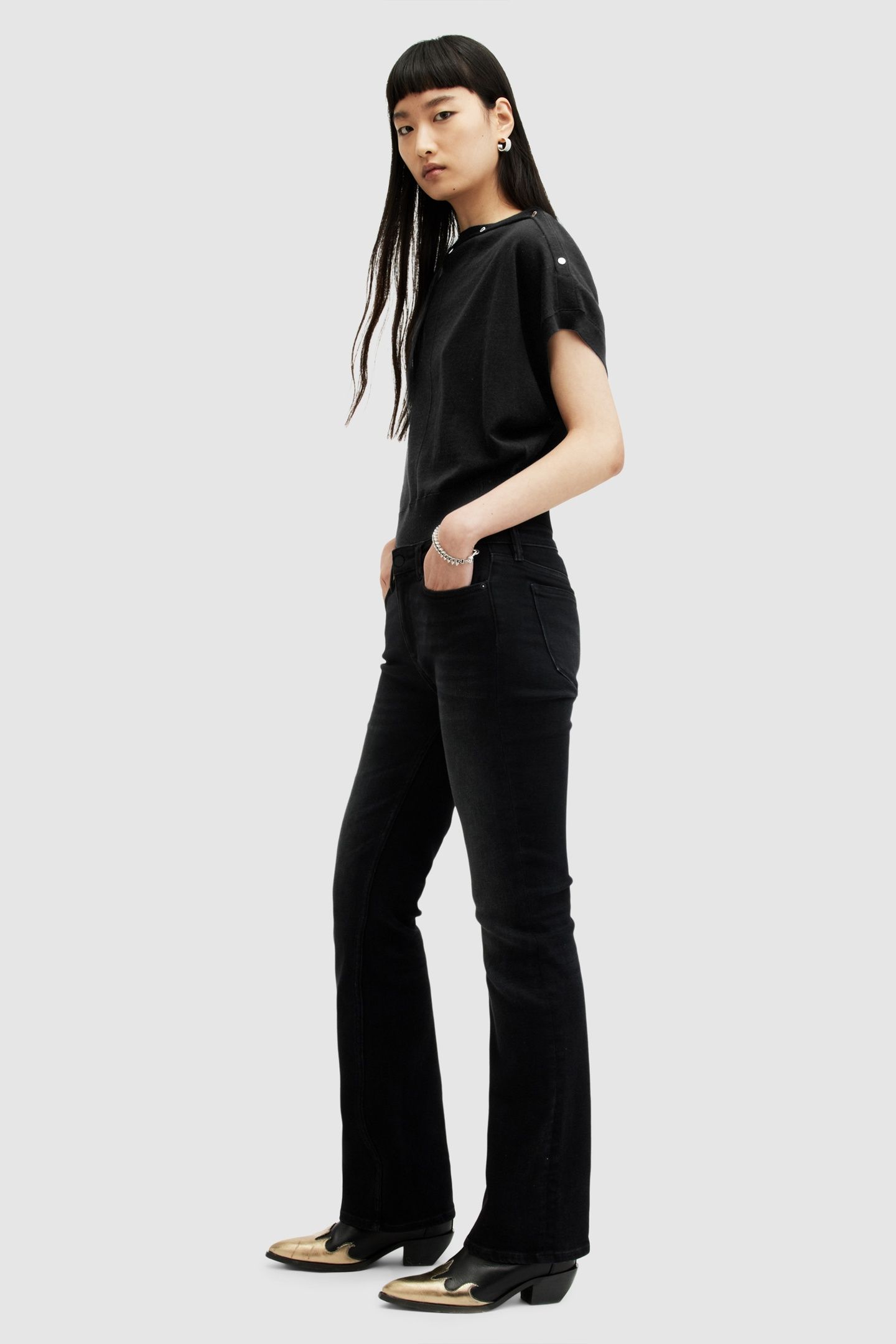 ELI SLEEVELESS TOP BLACK 4