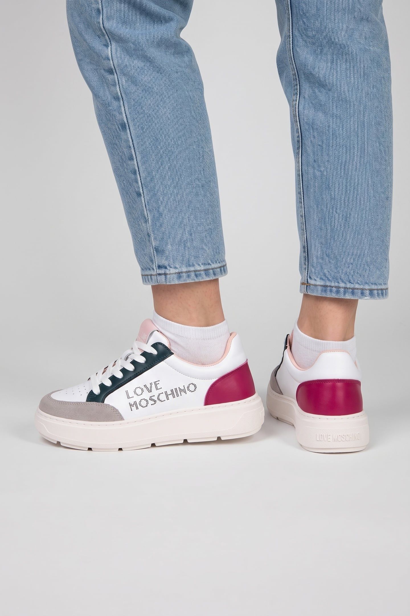 SNEAKERS WHITE 5