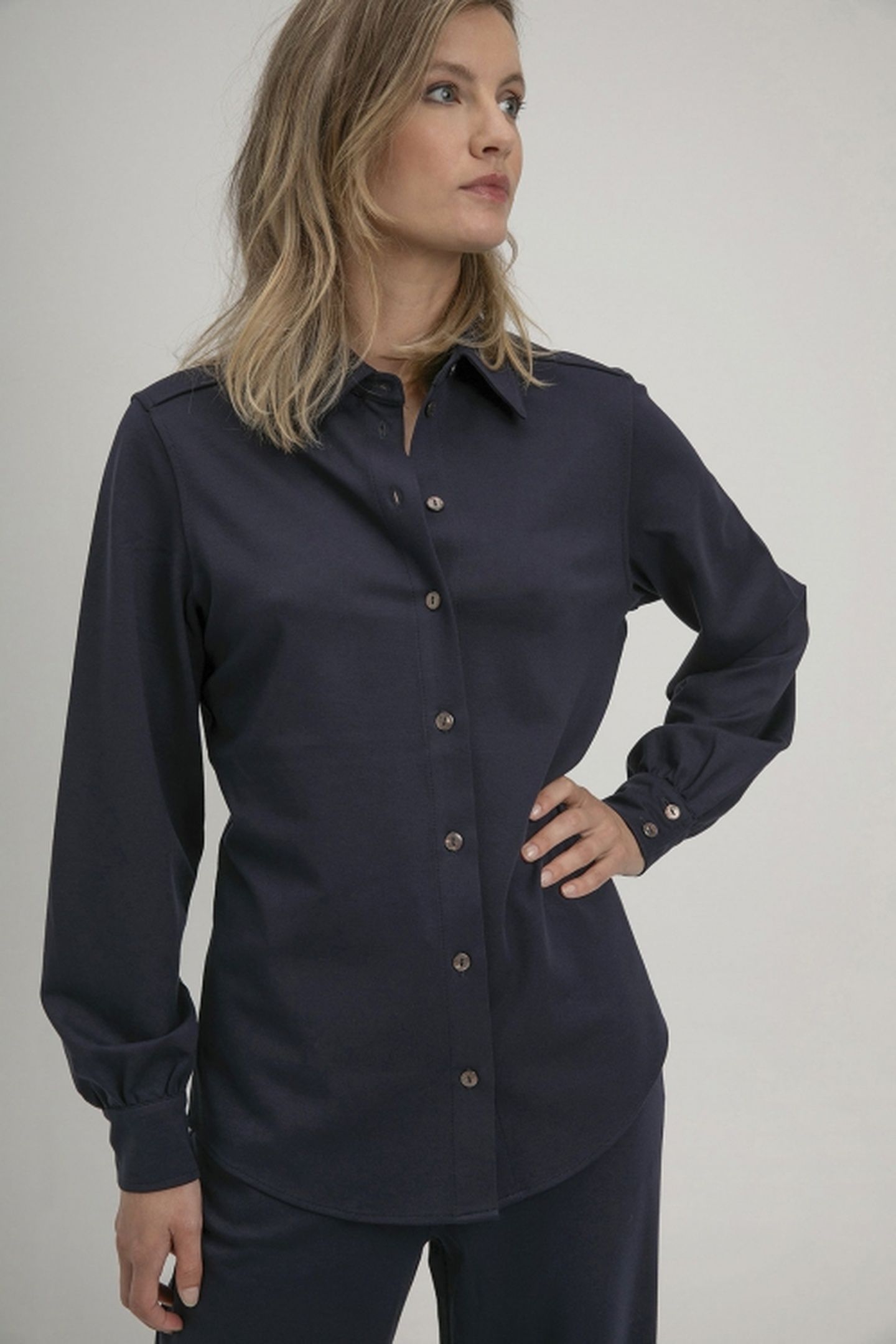 SAMI BLOUSE NAVY 1