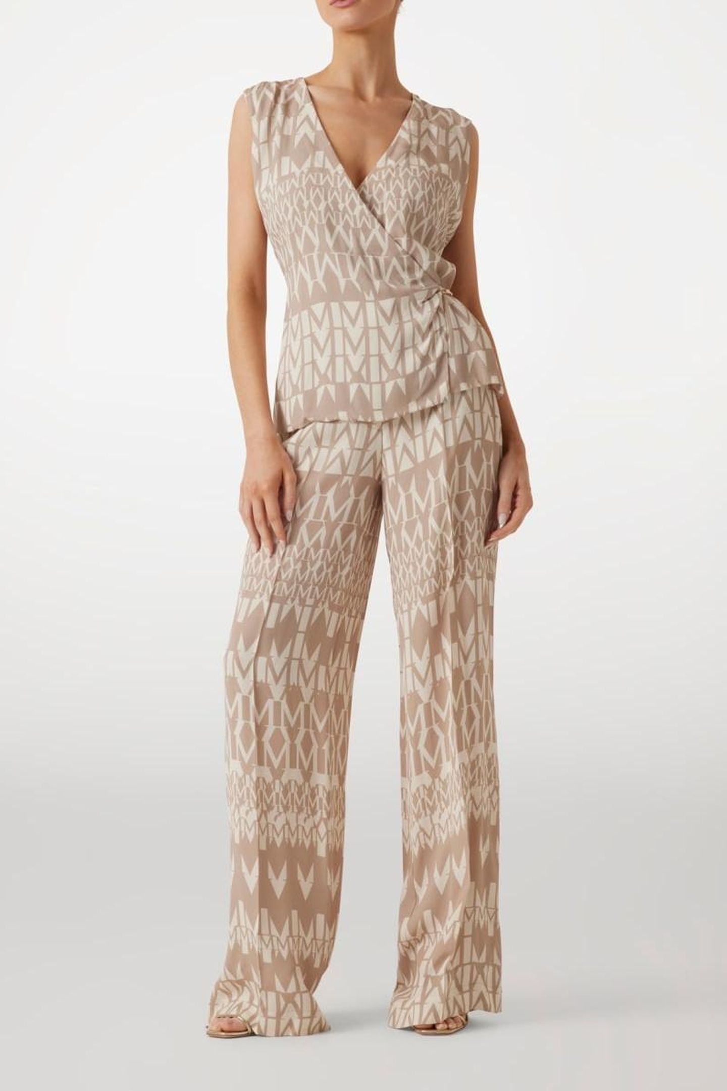 BRITNEY WRAP W/ CHAI GEOMETRIC MONOGRAM B 1