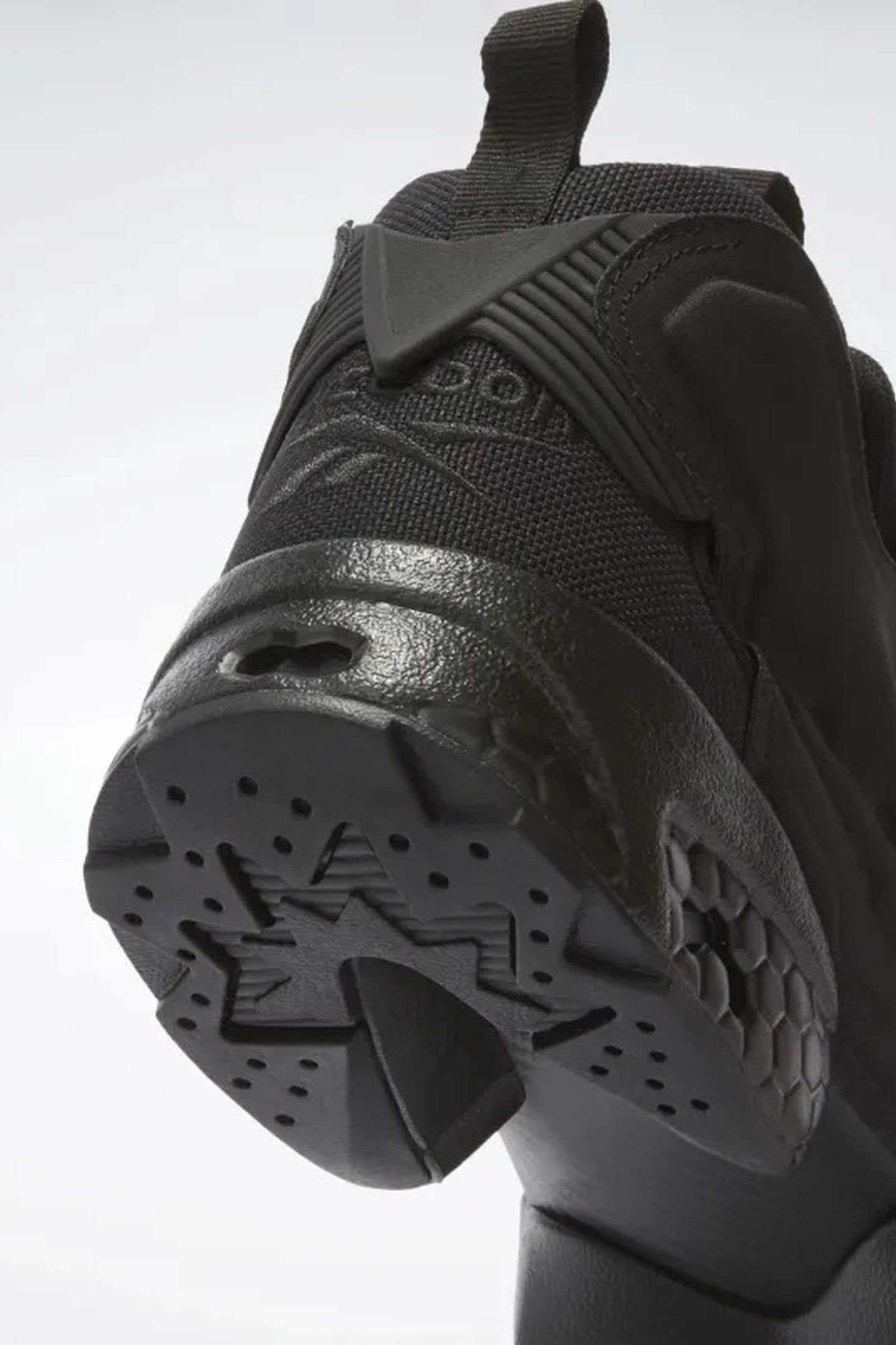 UNISEX INSTAPUMP FURY 94 BLACK/BLACK/BLACK 6