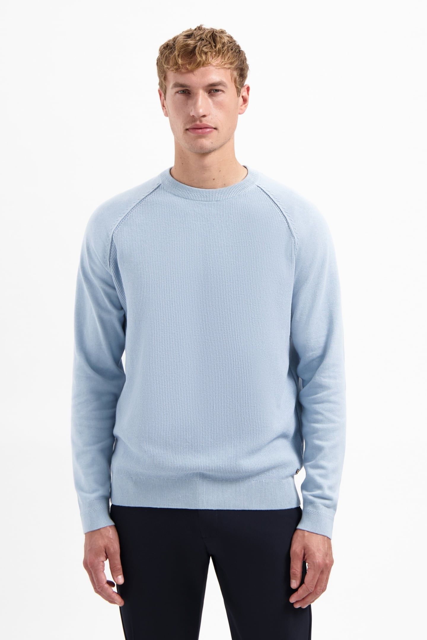PULLOVER CREWNECK SOLID WAFFLE KNIT DUSTY BLUE 1