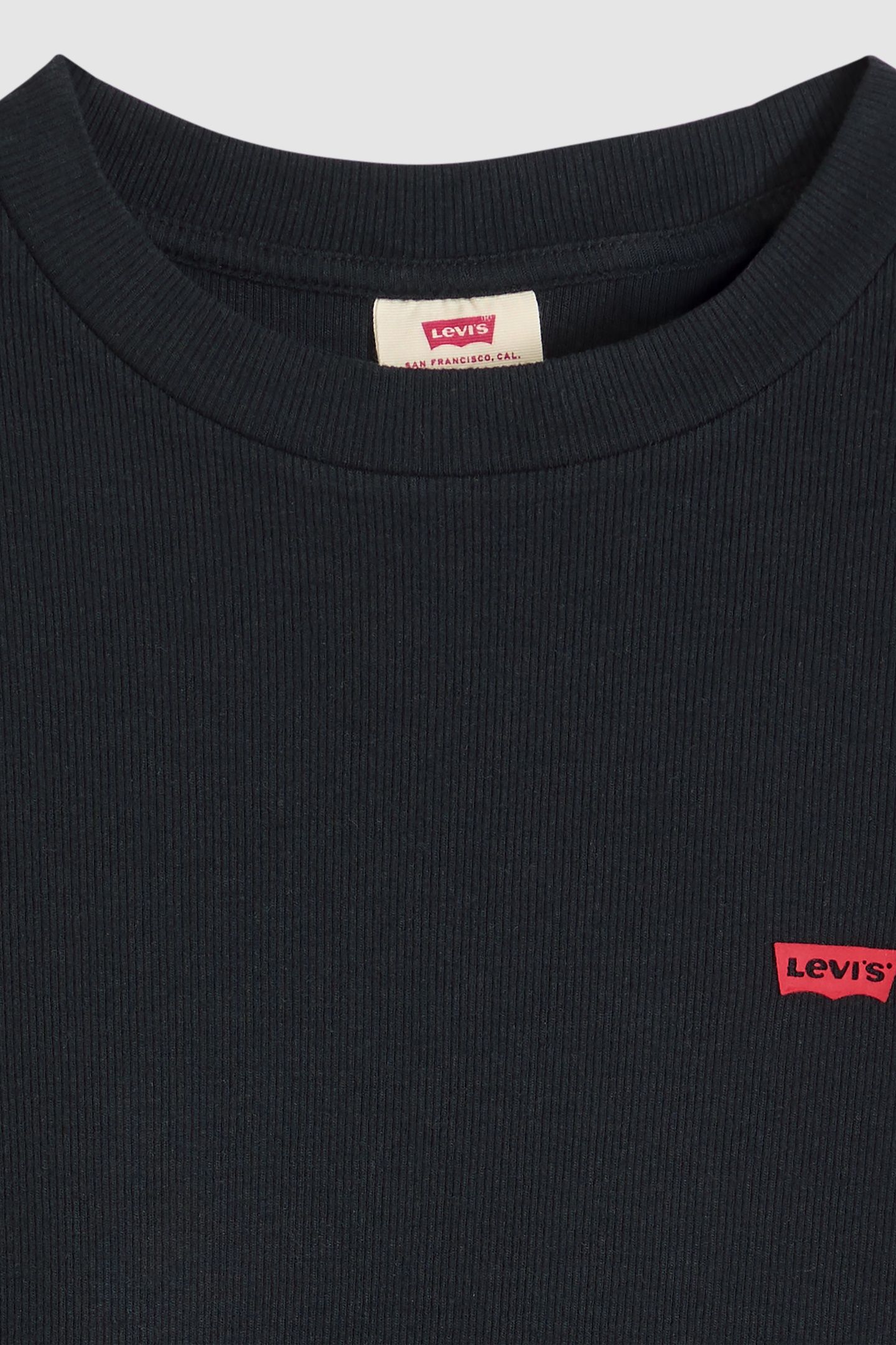 ESSENTIAL SPORTY TEE 10