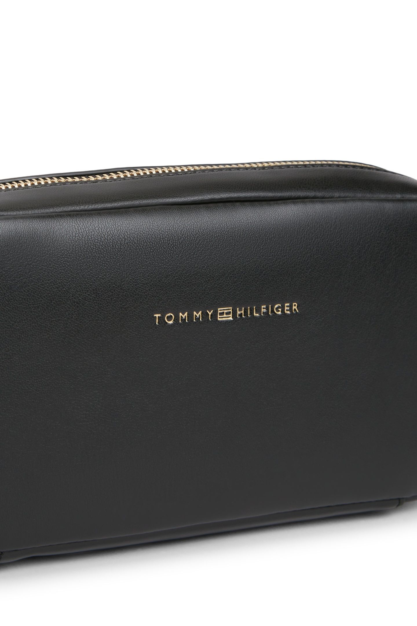 ESSENTIAL CAMERA BAG BLACK 4