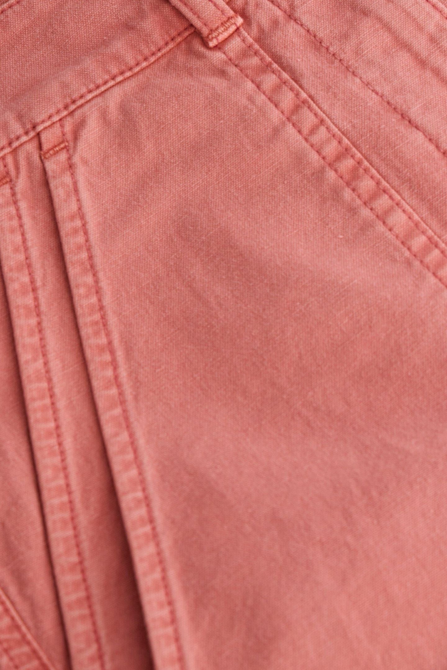 TWISTER CHINO TROUSER MID RED 5