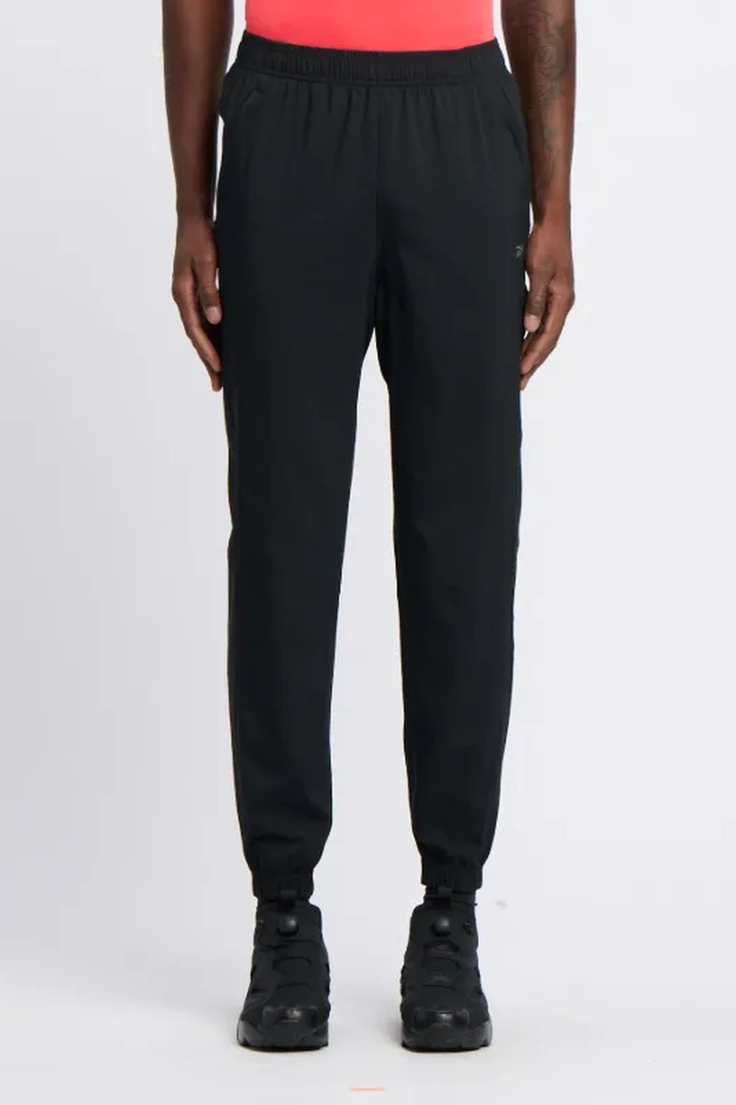 ID TRAIN WOVEN PANT BLACK 1