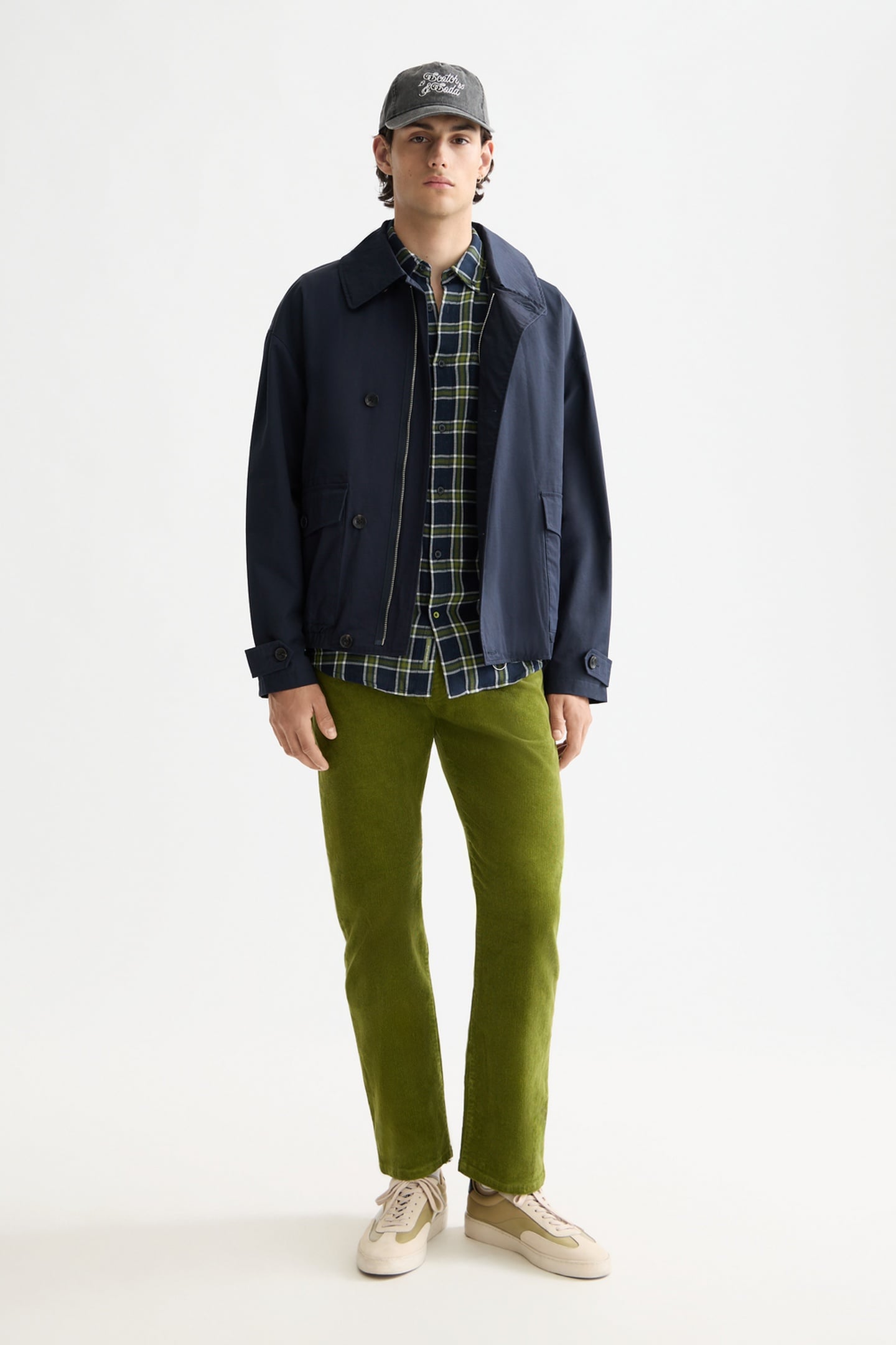 SHORT TRENCH COAT SKY CAPTAIN 1