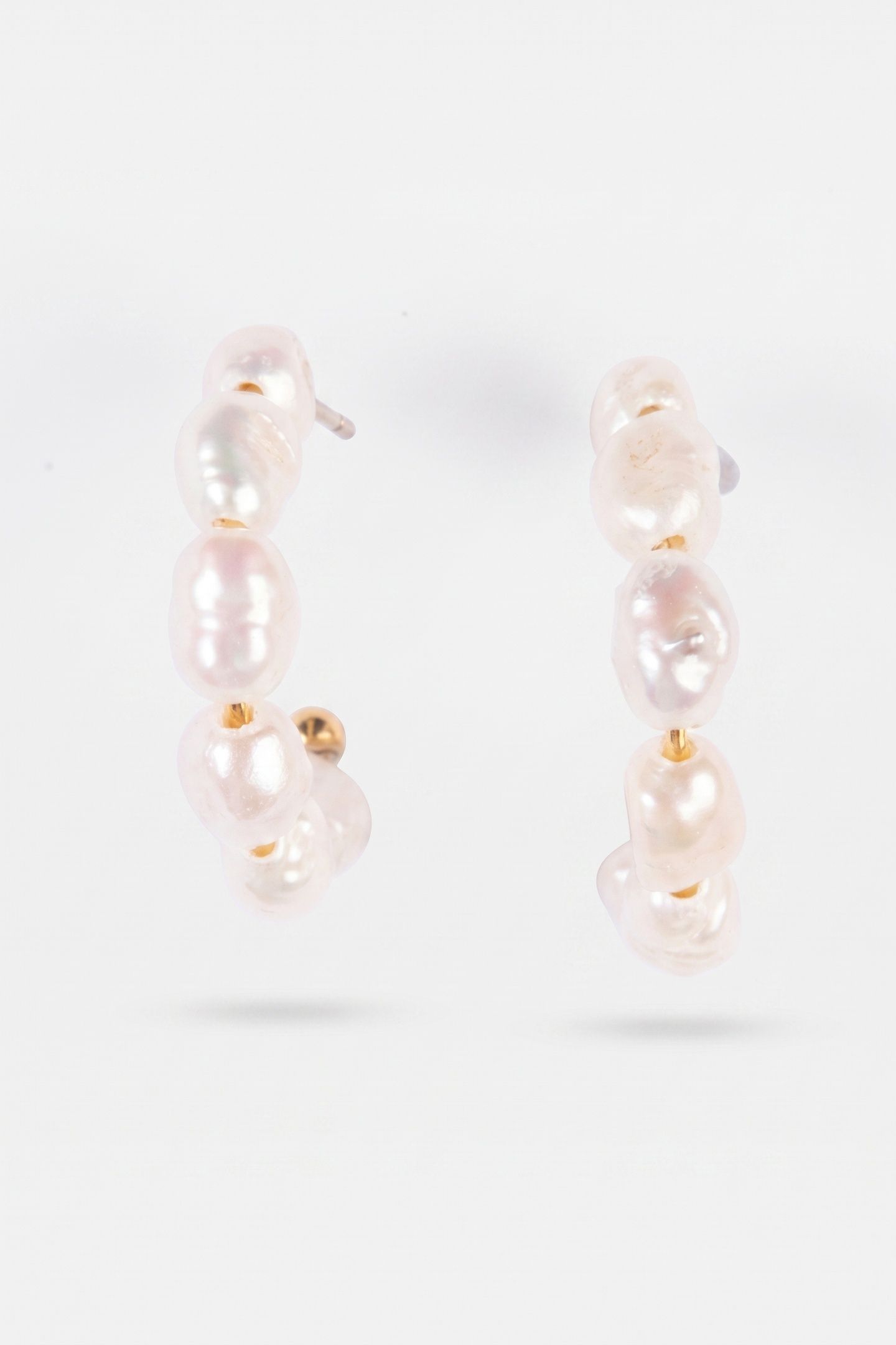 ORGANIC PEARL PERLENOHRRINGE GOLD 4