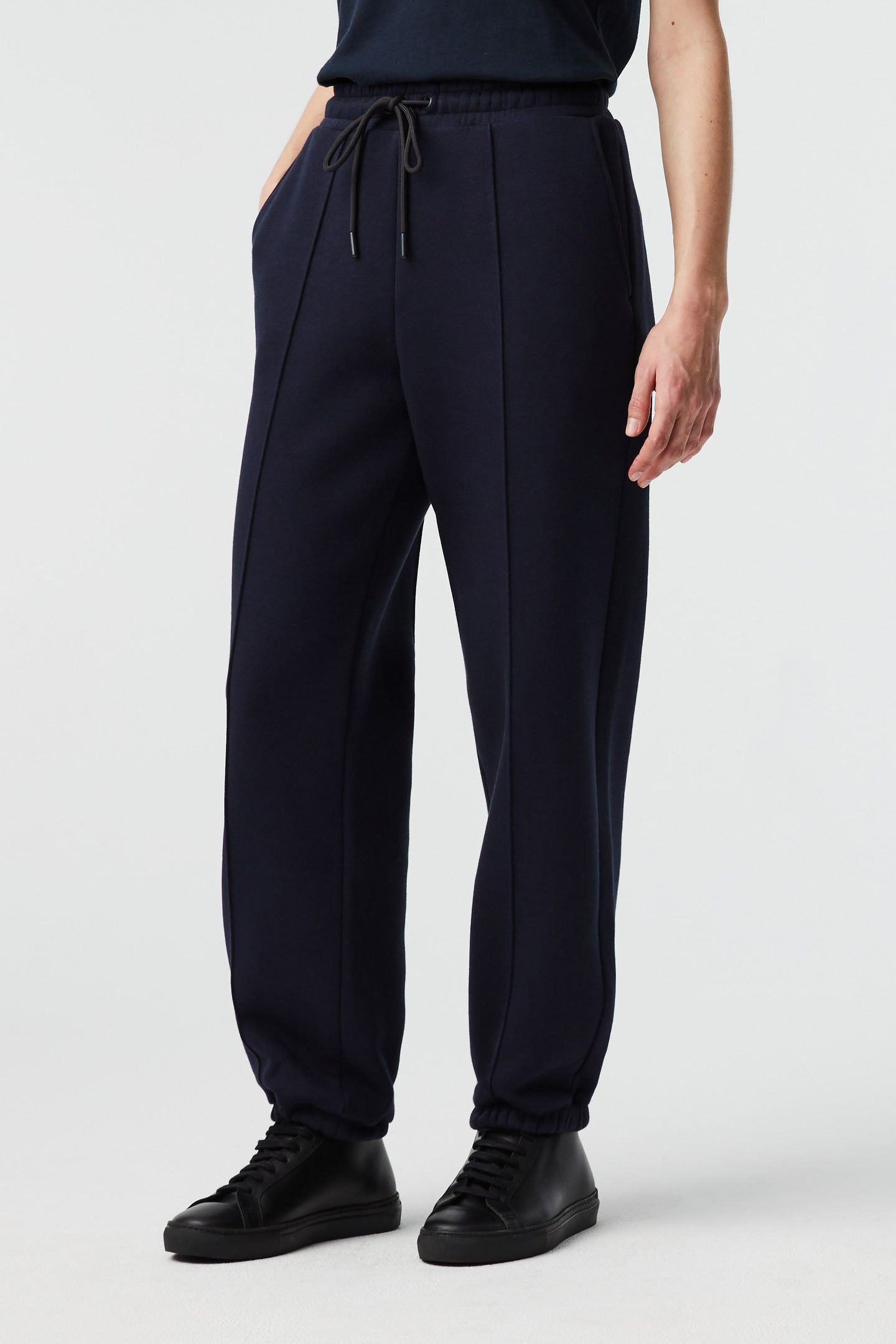 PERA V1.Y8.02 SWEAT PANTS/JOGGERS DARK NAVY 1