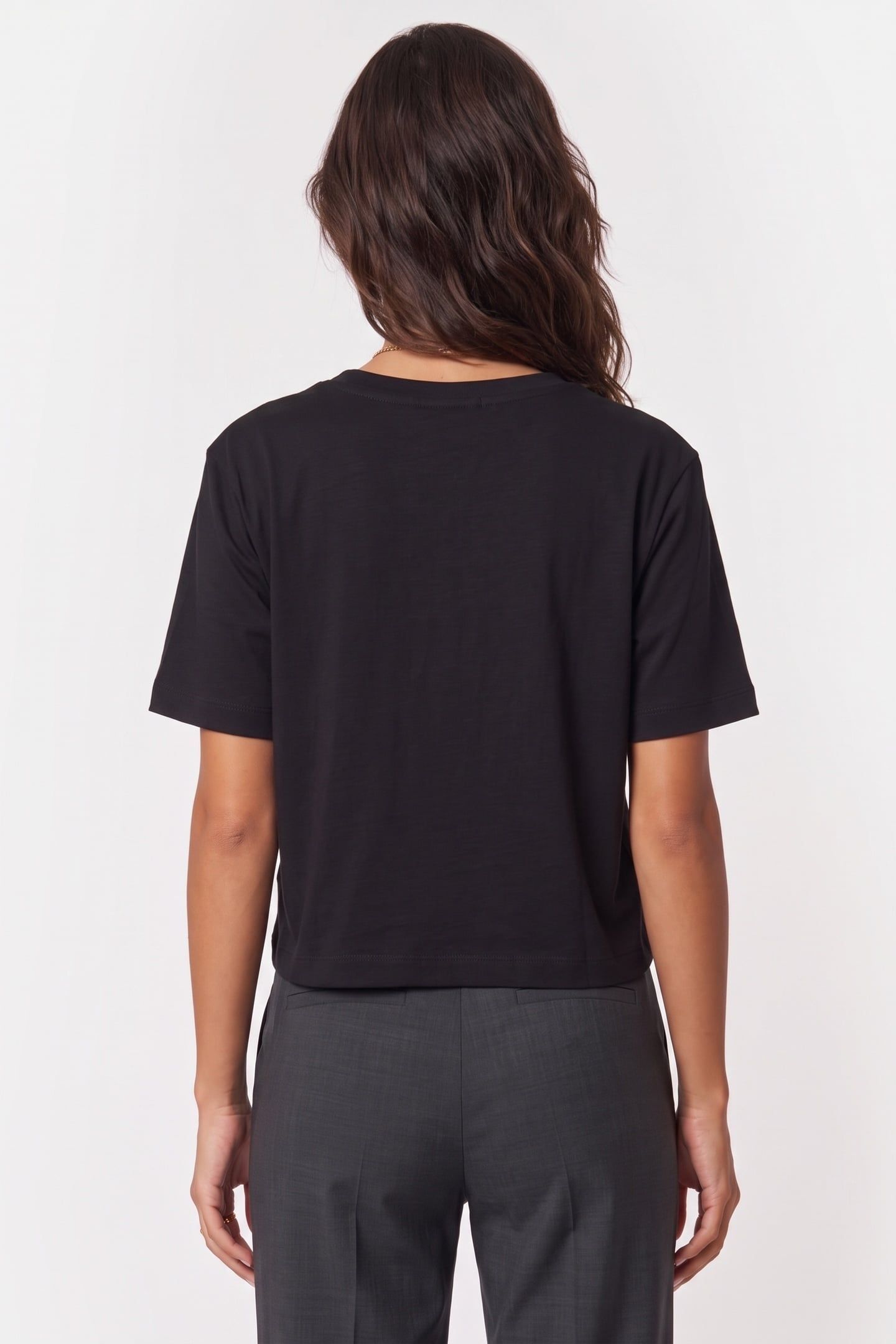 CHRISSY VN WITH CHAI JET BLACK A996 2