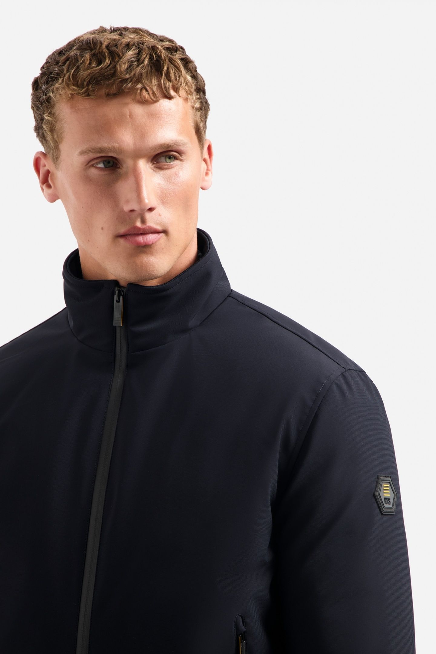 JACKET SHORT FIT PADDED STRETCH NIGHT 6